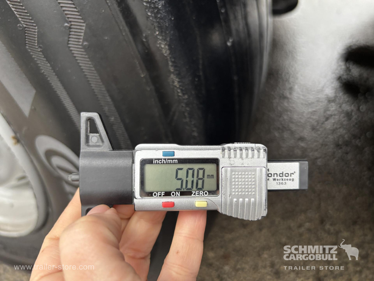 SCHMITZ Reefer Standard Double deck - Isothermal semi-trailer: picture 2 SCHMITZ Reefer Standard Double deck - Isothermal semi-trailer: picture 2