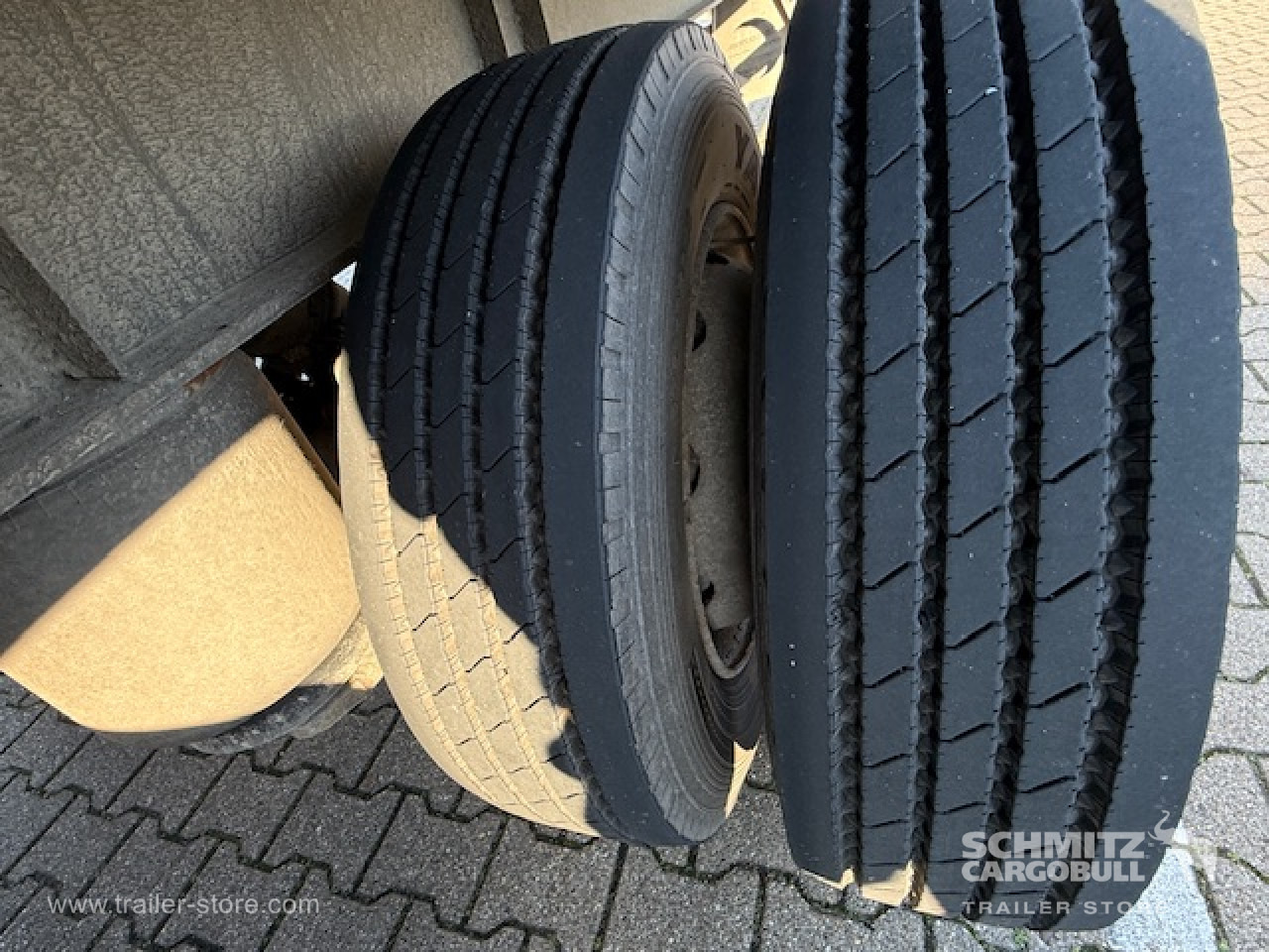 Closed box semi-trailer GROENEWEGEN Oplegger Kasten Standard Taillift: picture 7