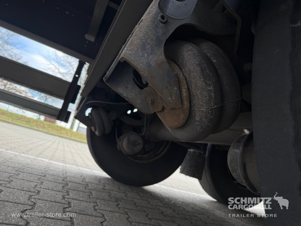 SCHMITZ Oplegger Kasten Standard Double deck - Closed box semi-trailer: picture 4 SCHMITZ Oplegger Kasten Standard Double deck - Closed box semi-trailer: picture 4