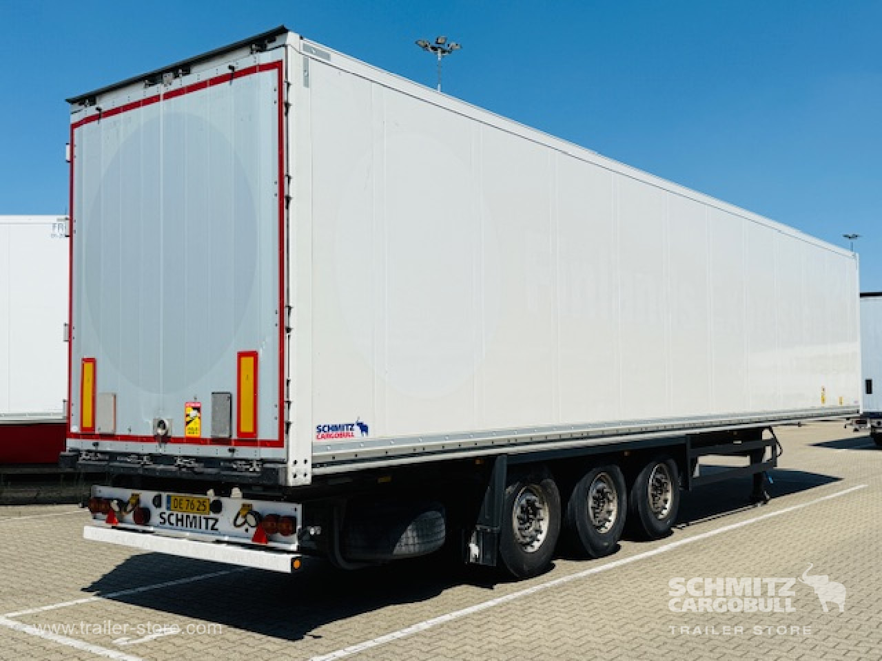 SCHMITZ Oplegger Kasten Standard - Closed box semi-trailer: picture 1 SCHMITZ Oplegger Kasten Standard - Closed box semi-trailer: picture 1