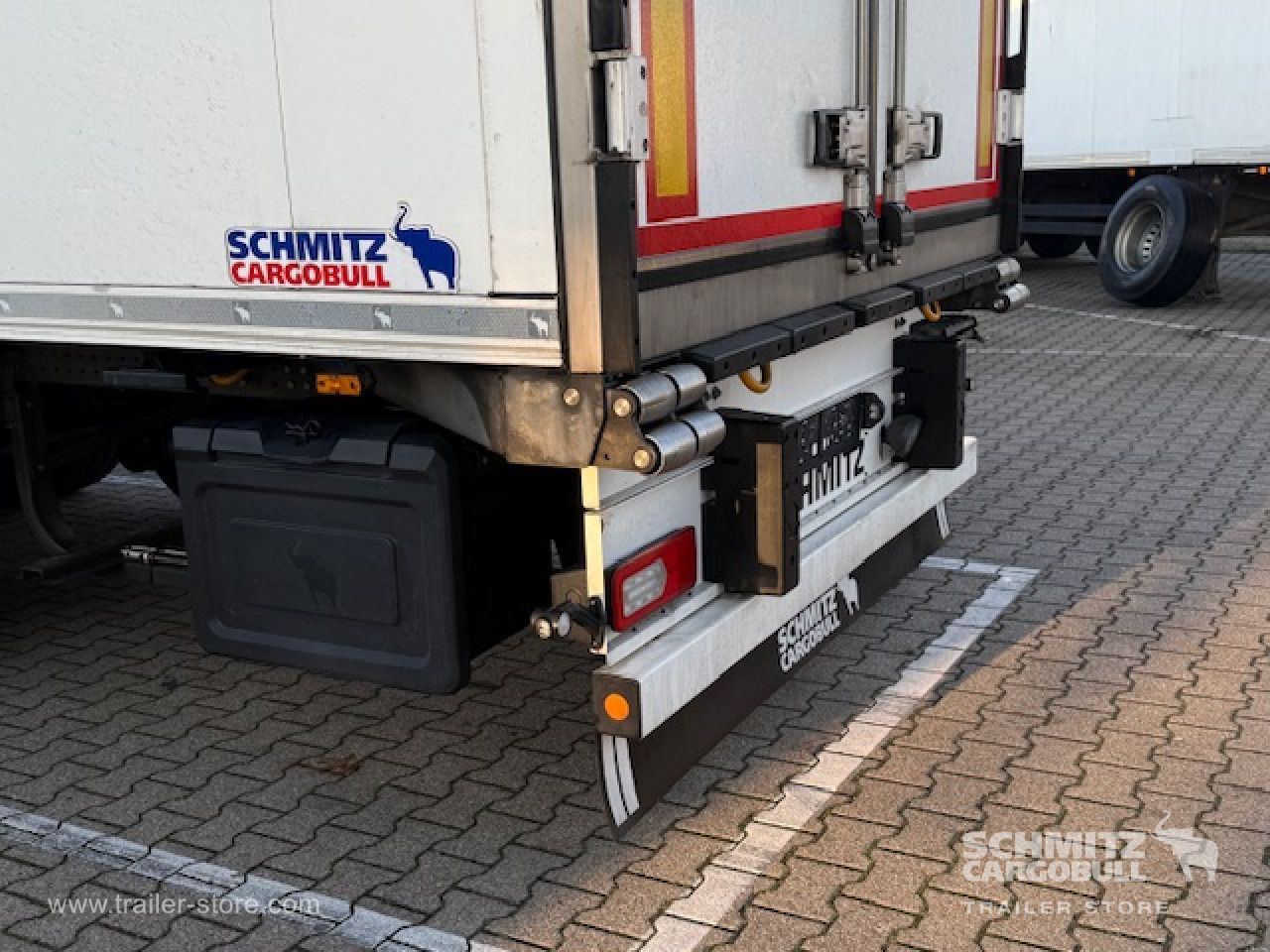 Isothermal semi-trailer SCHMITZ Oplegger Vries Multitemp Double deck: picture 15 Isothermal semi-trailer SCHMITZ Oplegger Vries Multitemp Double deck: picture 15