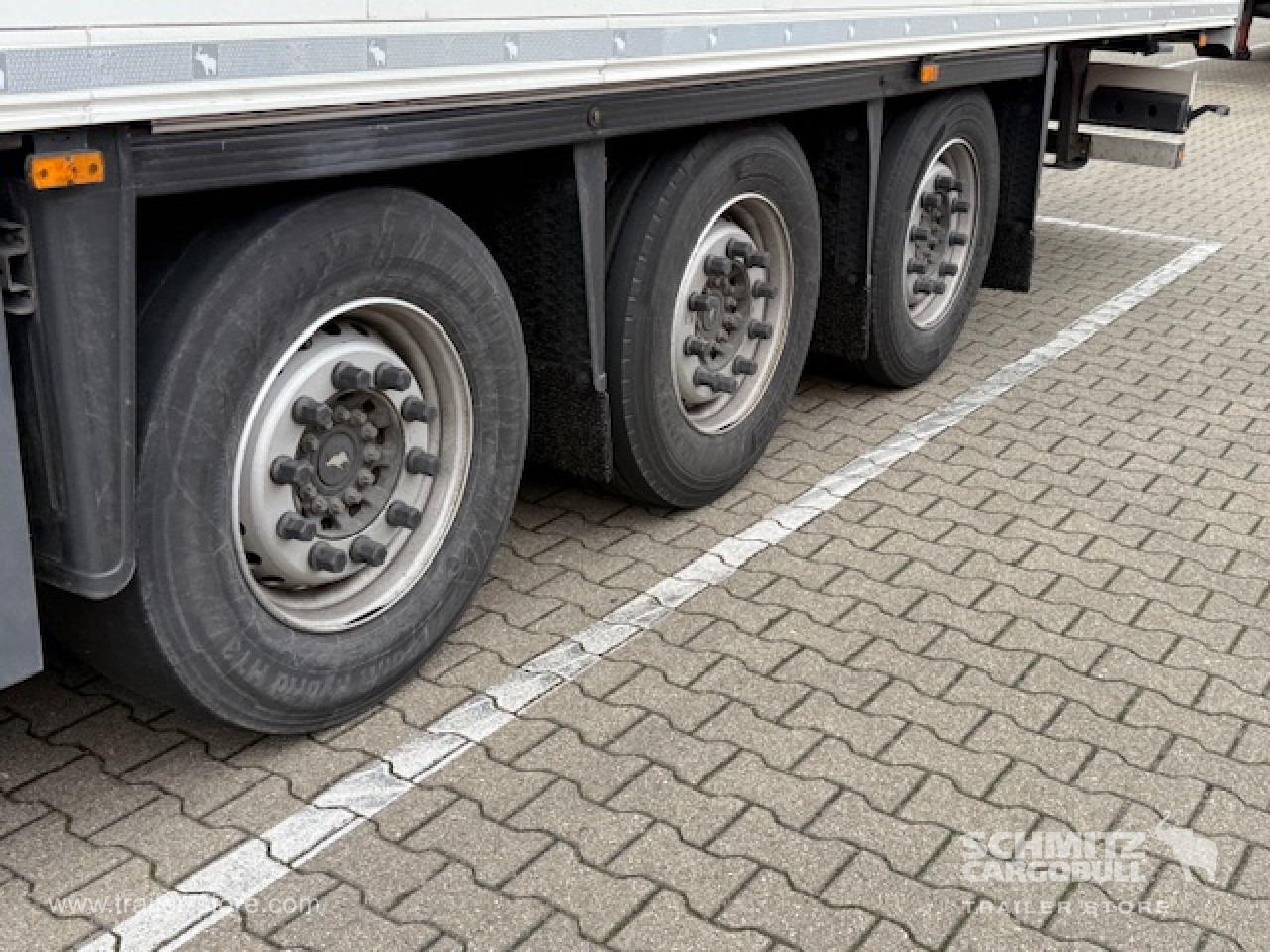 SCHMITZ Oplegger Vries Multitemp - Isothermal semi-trailer: picture 3 SCHMITZ Oplegger Vries Multitemp - Isothermal semi-trailer: picture 3