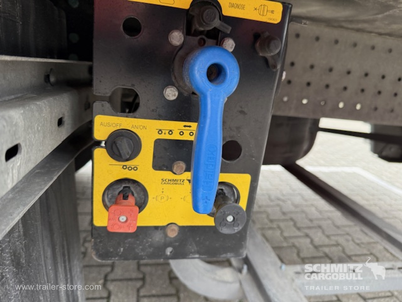 SCHMITZ Oplegger Vries Multitemp - Isothermal semi-trailer: picture 5 SCHMITZ Oplegger Vries Multitemp - Isothermal semi-trailer: picture 5
