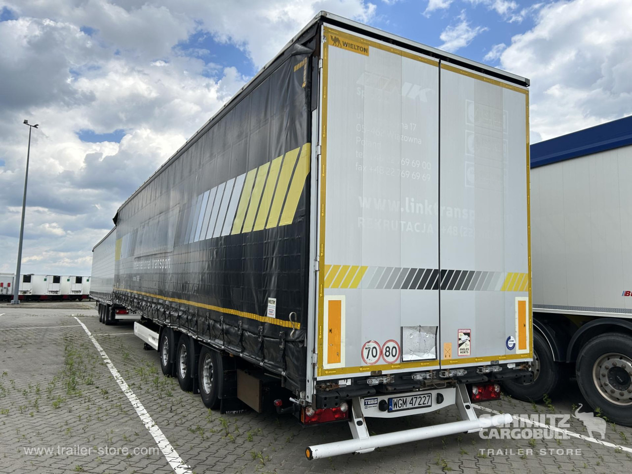 WIELTON Curtainsider Mega - Curtainsider semi-trailer: picture 3 WIELTON Curtainsider Mega - Curtainsider semi-trailer: picture 3