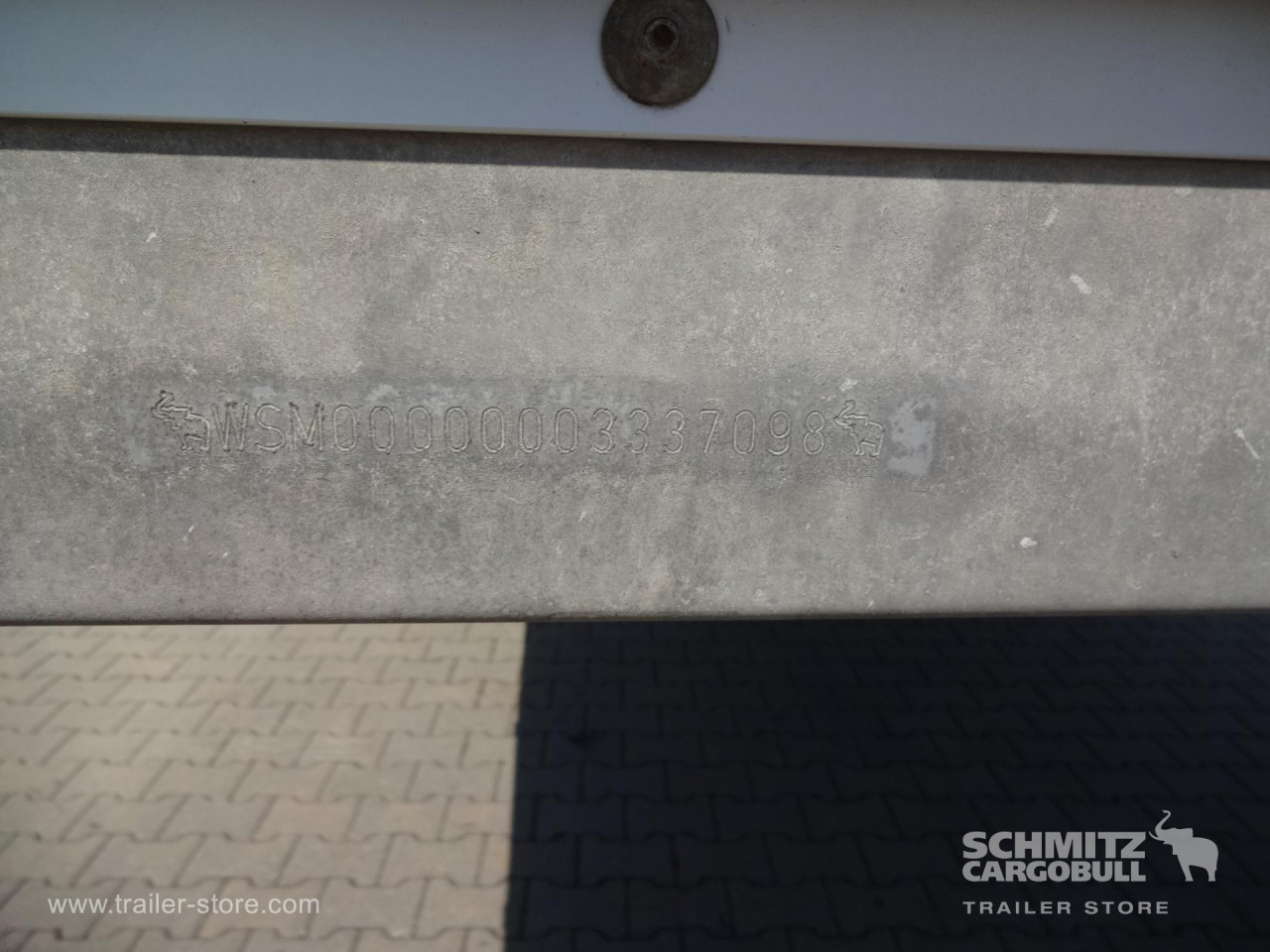 SCHMITZ Curtainsider Standard - Curtainsider semi-trailer: picture 3 SCHMITZ Curtainsider Standard - Curtainsider semi-trailer: picture 3