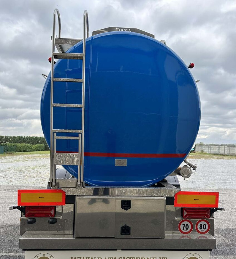 Bata CISTERNA SUPER LIGHT NUOVA - Tanker semi-trailer: picture 3 Bata CISTERNA SUPER LIGHT NUOVA - Tanker semi-trailer: picture 3