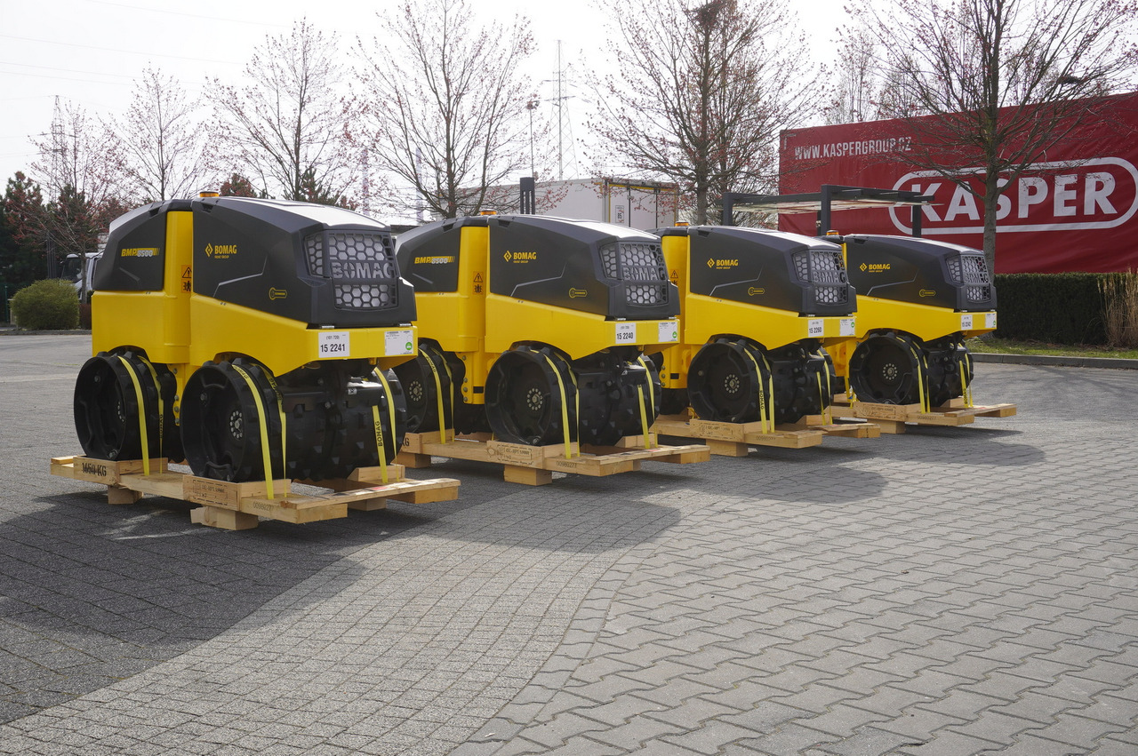 BOMAG BMP 8500 brand-new trench roller / Remote Control / 4 units - Mini roller: picture 3 BOMAG BMP 8500 brand-new trench roller / Remote Control / 4 units - Mini roller: picture 3