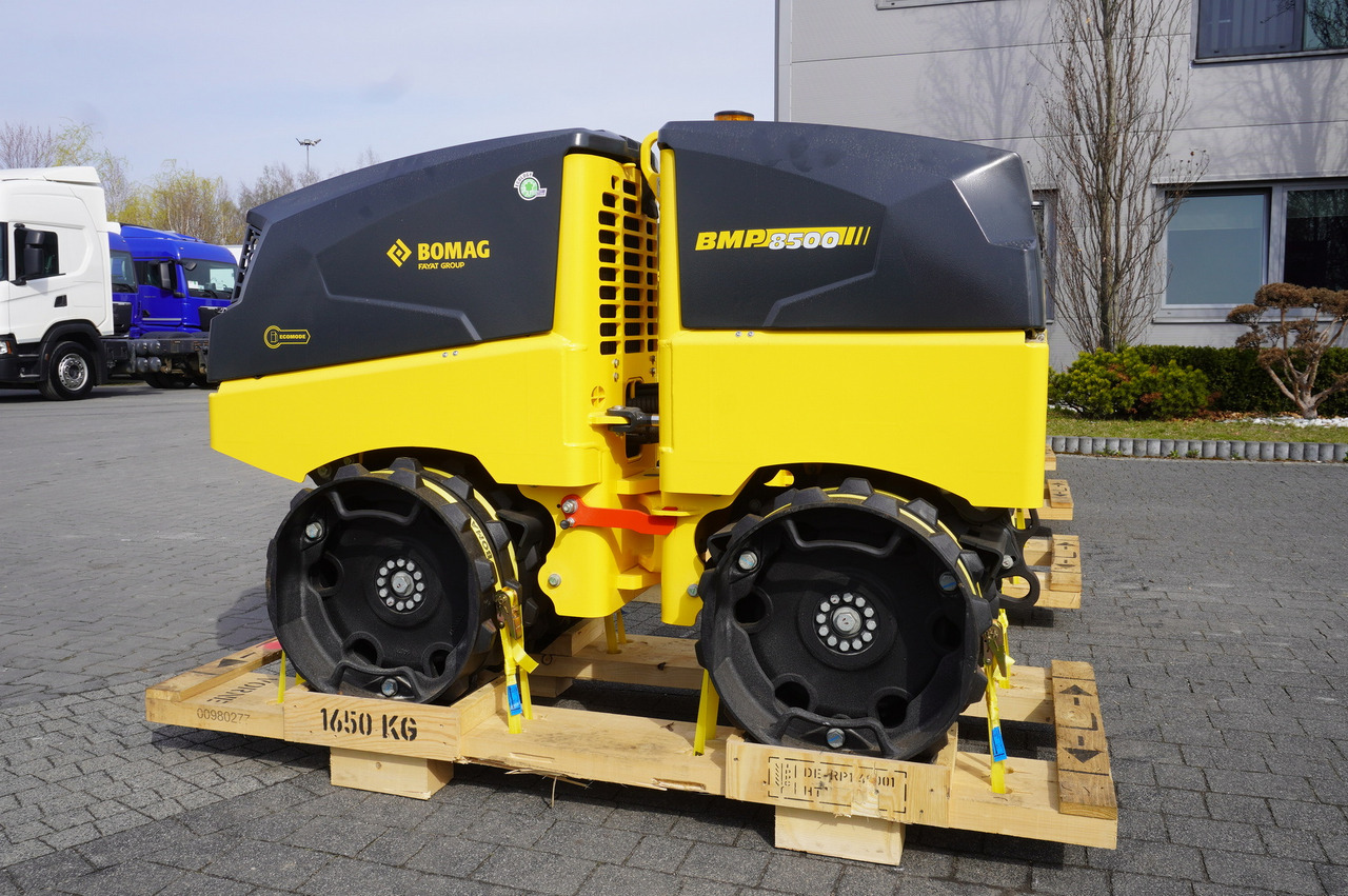 BOMAG BMP 8500 brand-new trench roller / Remote Control / 4 units - Mini roller: picture 5 BOMAG BMP 8500 brand-new trench roller / Remote Control / 4 units - Mini roller: picture 5