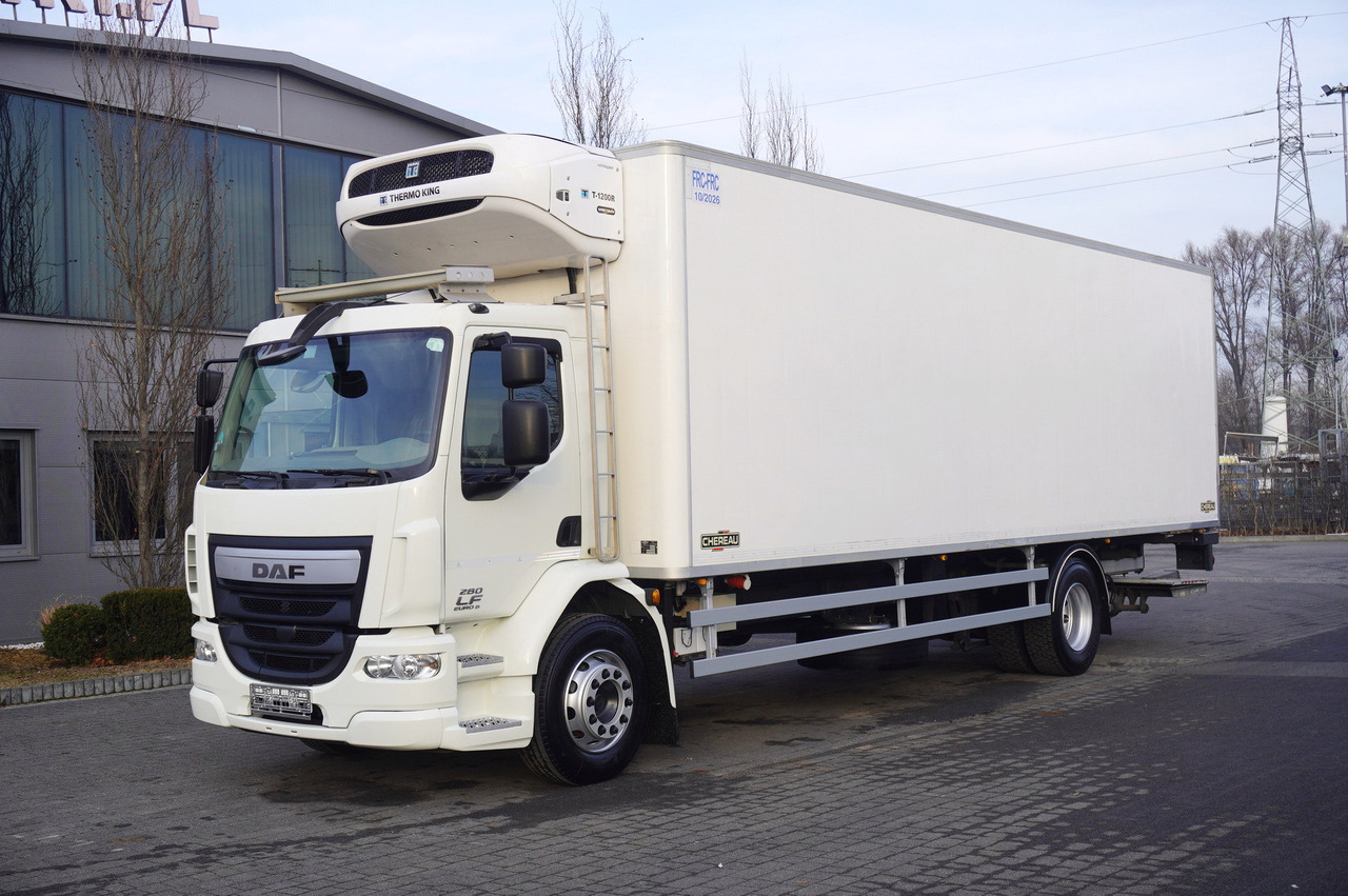 DAF LF 280 / Chereau multi-temperature refrigerator / Dhollandia DHSM.30 lift 2000 kg - Refrigerated truck: picture 1 DAF LF 280 / Chereau multi-temperature refrigerator / Dhollandia DHSM.30 lift 2000 kg - Refrigerated truck: picture 1