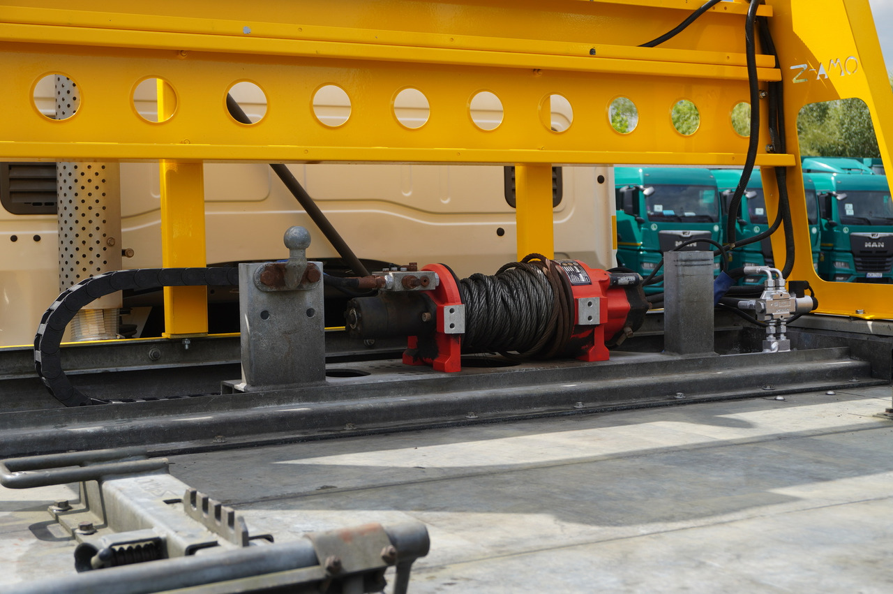 Tow truck IVECO Eurocargo 160-210 / 75,000 km! / OMARS lowered tow truck platform / Fork: picture 13