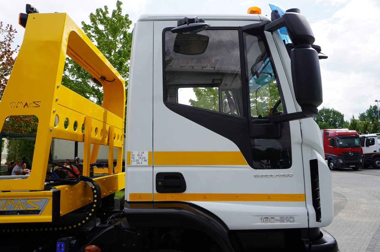Tow truck IVECO Eurocargo 160-210 / 75,000 km! / OMARS lowered tow truck platform / Fork: picture 20