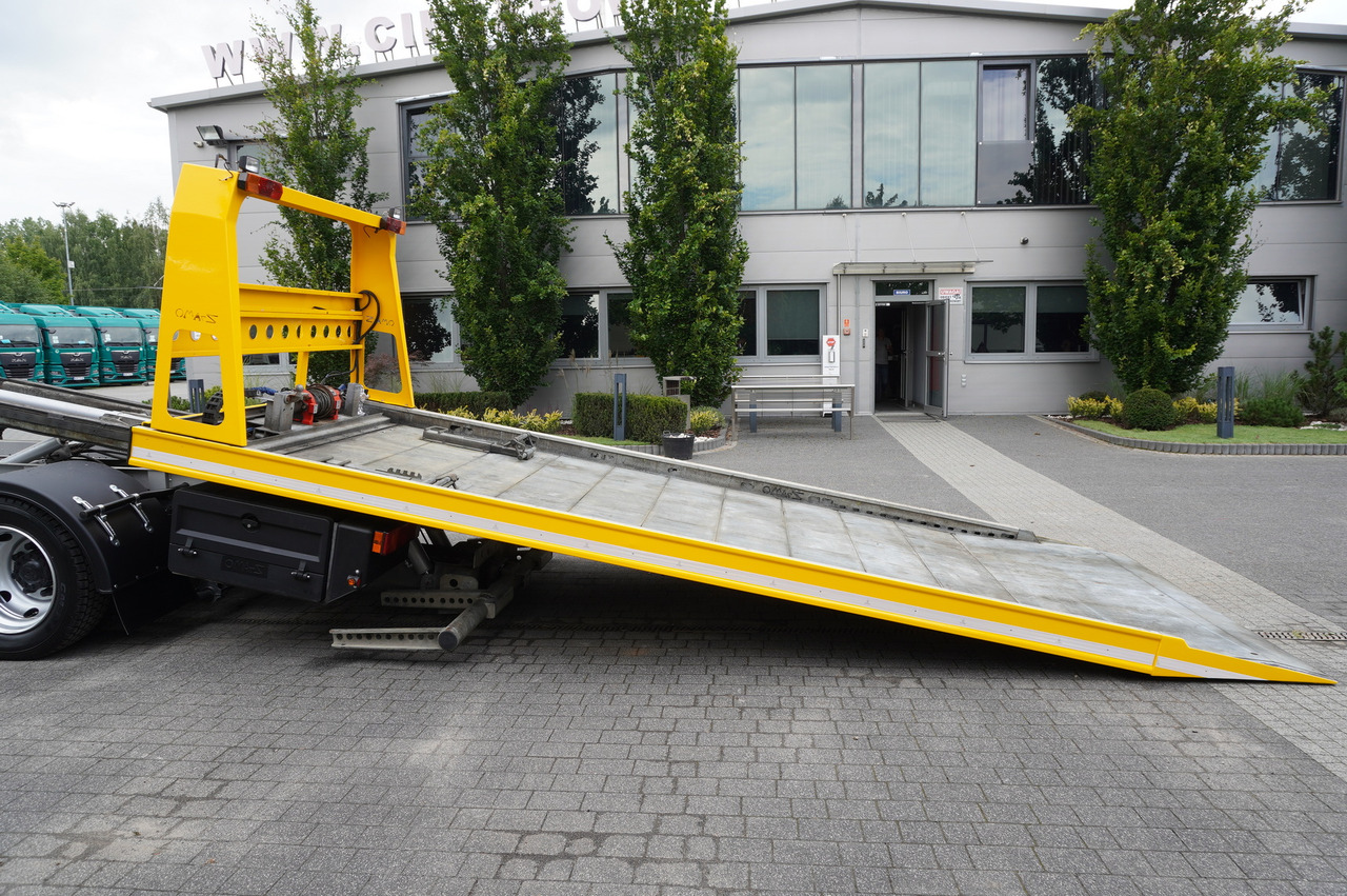 Tow truck IVECO Eurocargo 160-210 / 75,000 km! / OMARS lowered tow truck platform / Fork: picture 9