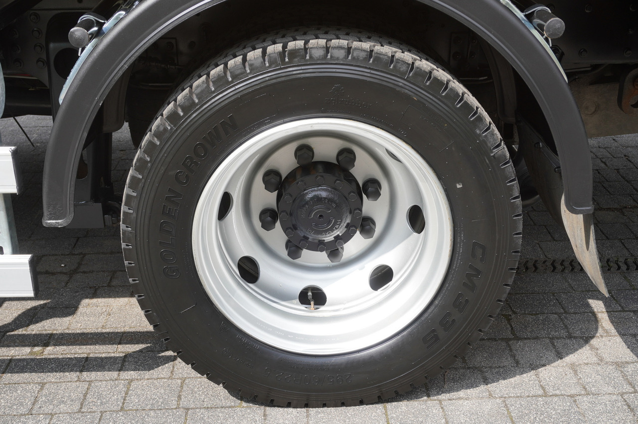 Tow truck IVECO Eurocargo 160-210 / 75,000 km! / OMARS lowered tow truck platform / Fork: picture 14