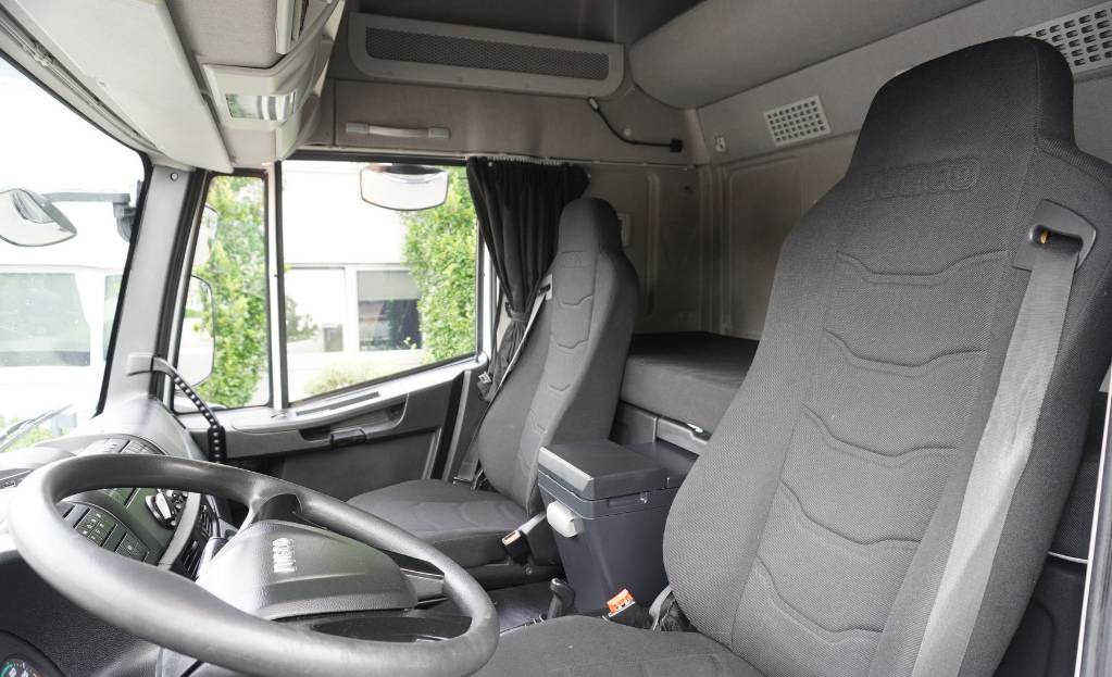 Curtain side truck IVECO Eurocargo 160-280 GLOB E6 Tarpaulin / GVW 16 tons: picture 11