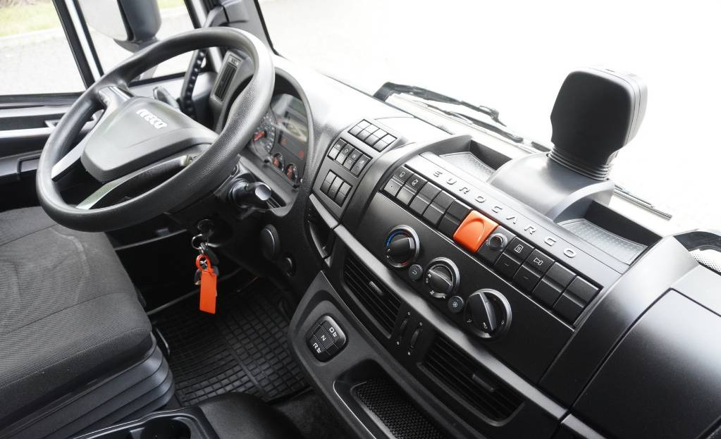 Curtain side truck IVECO Eurocargo 160-280 GLOB E6 Tarpaulin / GVW 16 tons: picture 15