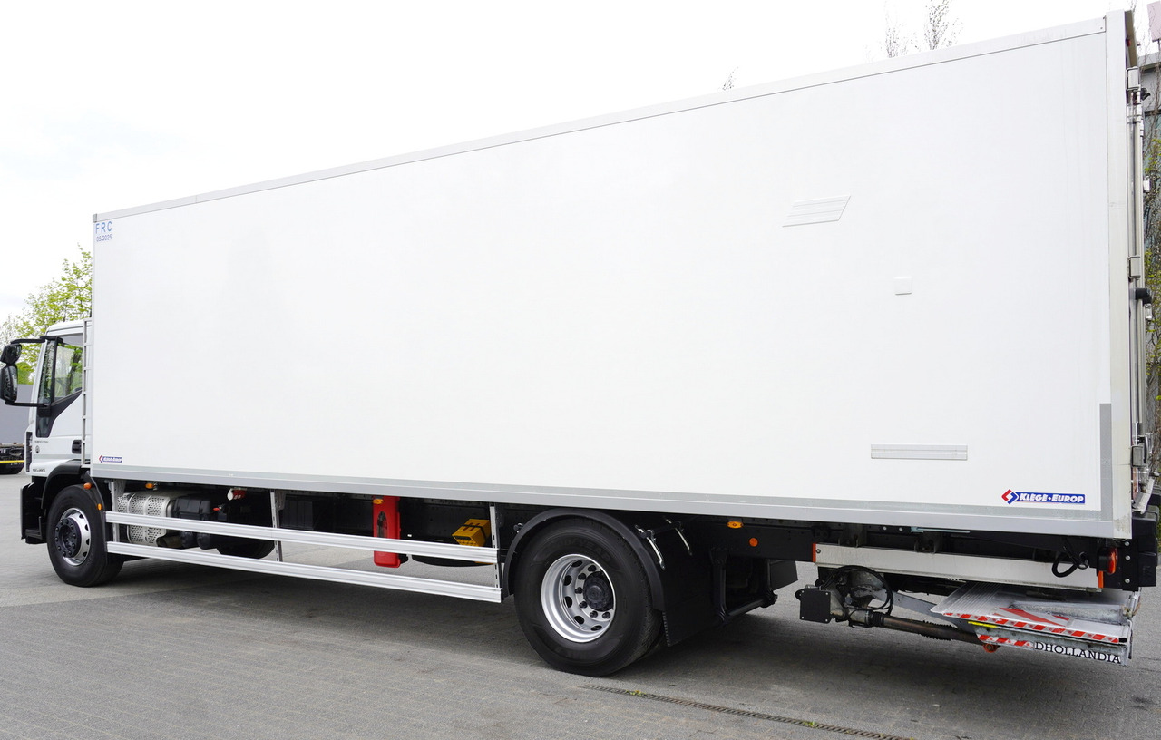 IVECO Eurocargo 190-280L E6 4x2 / Refrigerator / Dhollandia DHSM.20 tail lift / 21 pallets - Refrigerated truck: picture 3 IVECO Eurocargo 190-280L E6 4x2 / Refrigerator / Dhollandia DHSM.20 tail lift / 21 pallets - Refrigerated truck: picture 3