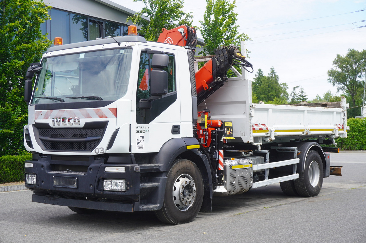 IVECO STRALIS 330 E6 / FASSI 195A 8.5 T / 3-side tipper - Crane truck: picture 2 IVECO STRALIS 330 E6 / FASSI 195A 8.5 T / 3-side tipper - Crane truck: picture 2
