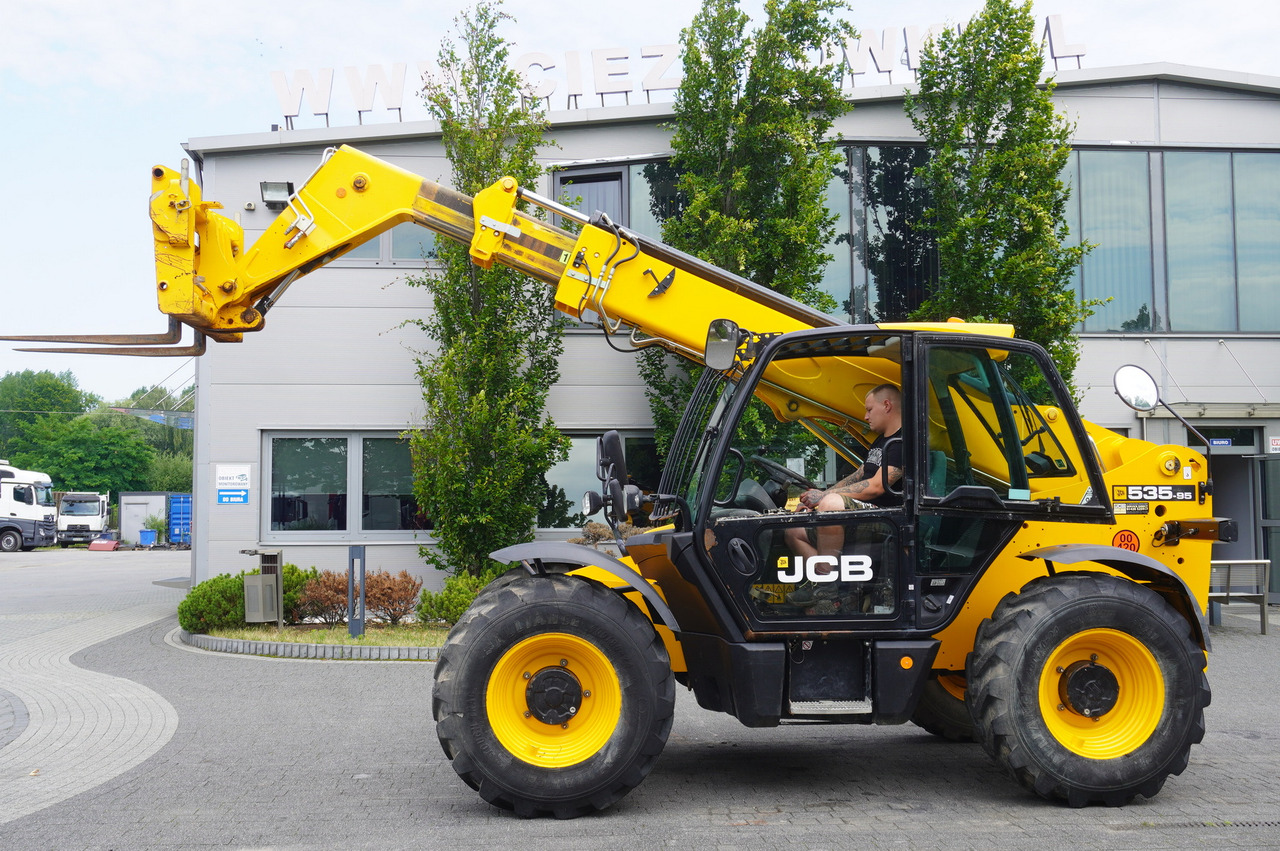JCB 535-95 / 3.5 T / range 9.5 m / joystick / 2021 - Telescopic handler: picture 2 JCB 535-95 / 3.5 T / range 9.5 m / joystick / 2021 - Telescopic handler: picture 2