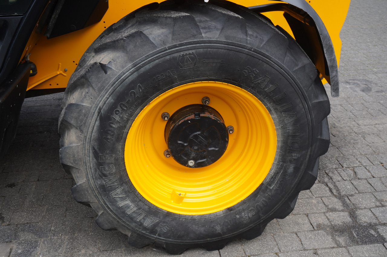 Leasing of JCB 535-95 / 3.5 T / range 9.5 m / joystick / 2021 JCB 535-95 / 3.5 T / range 9.5 m / joystick / 2021: picture 29 Leasing of JCB 535-95 / 3.5 T / range 9.5 m / joystick / 2021 JCB 535-95 / 3.5 T / range 9.5 m / joystick / 2021: picture 29