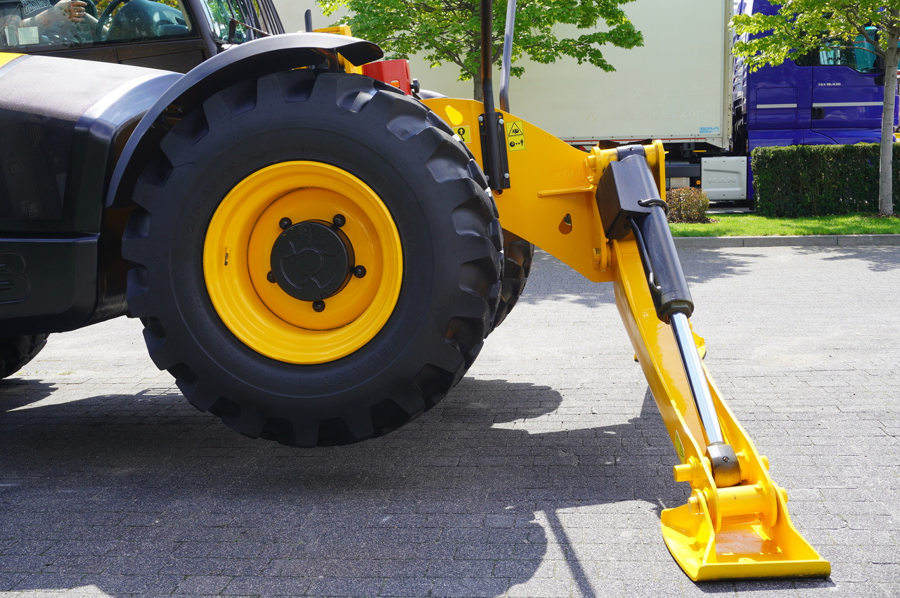 Telescopic wheel loader JCB 540-200 Telescopic Loader / 20 m reach / joystick: picture 18 Telescopic wheel loader JCB 540-200 Telescopic Loader / 20 m reach / joystick: picture 18