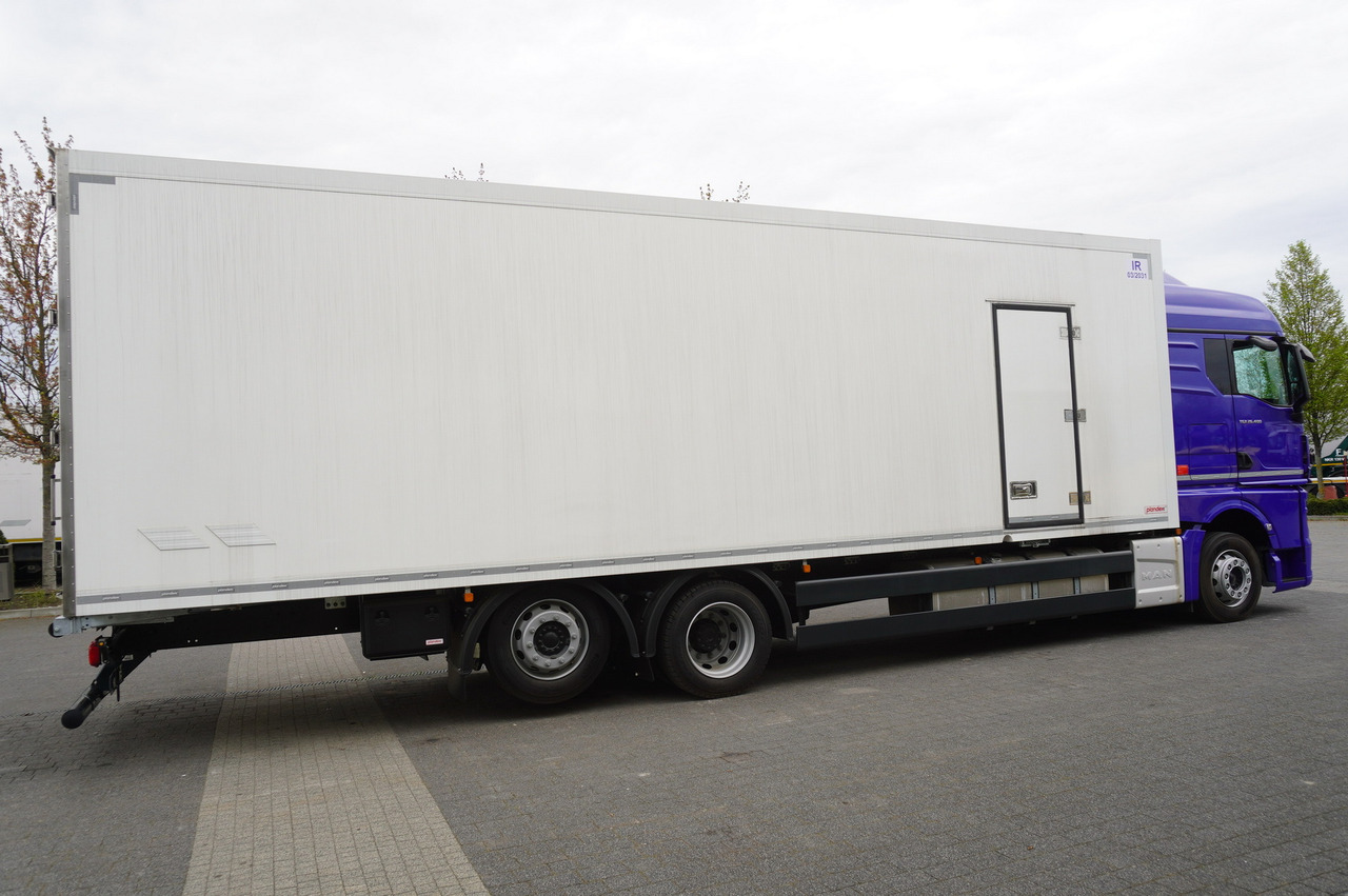 MAN New MAN TGX 26.400 / New Isotherm Plandex 23 Pallets / Warranty - Isothermal truck: picture 2 MAN New MAN TGX 26.400 / New Isotherm Plandex 23 Pallets / Warranty - Isothermal truck: picture 2