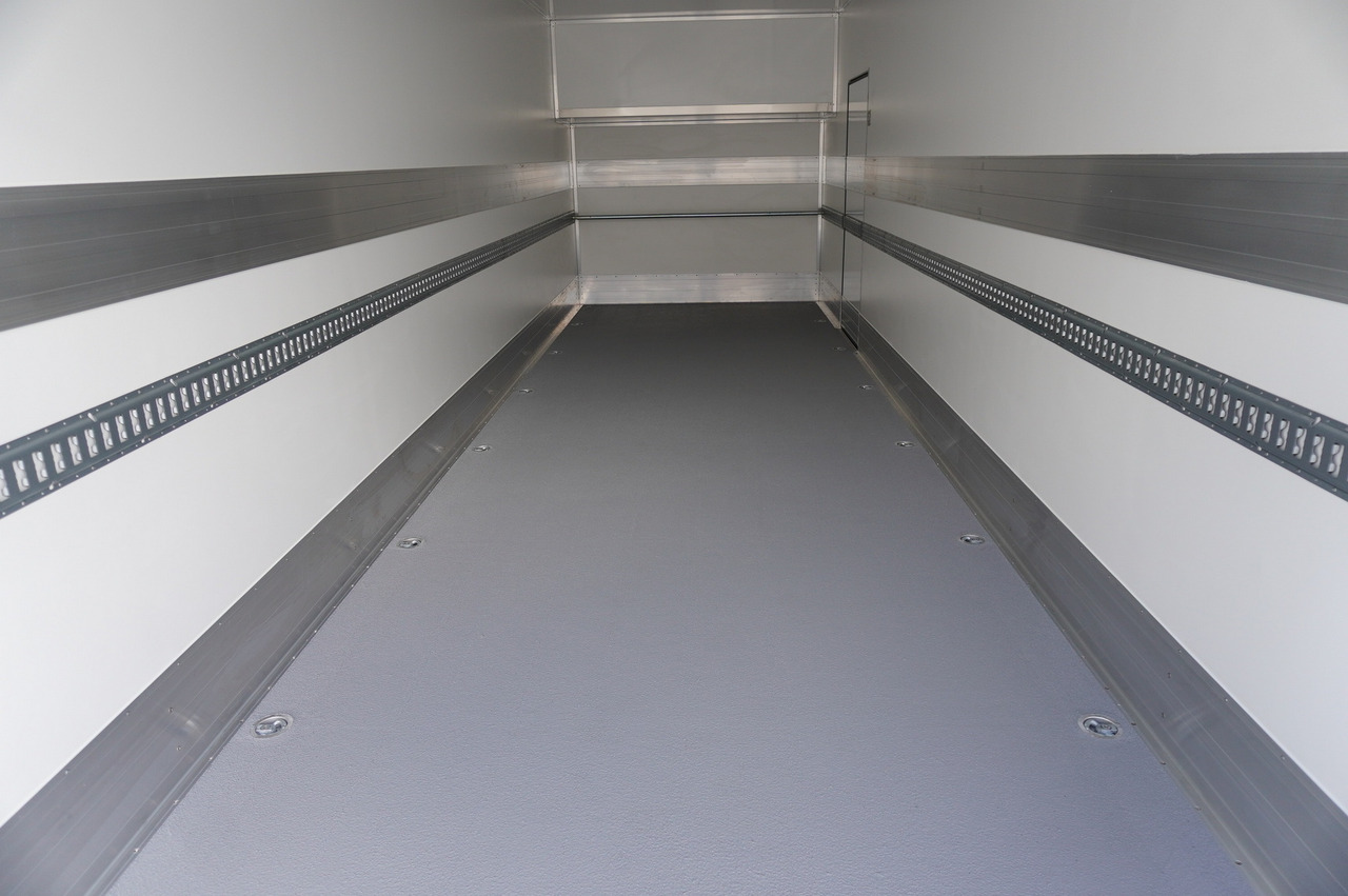 New Box truck MAN New TGX 26.400 / NEW IGLOOCAR refrigerator 20 pallets / 6×2 / 2024 / 2 units: picture 11