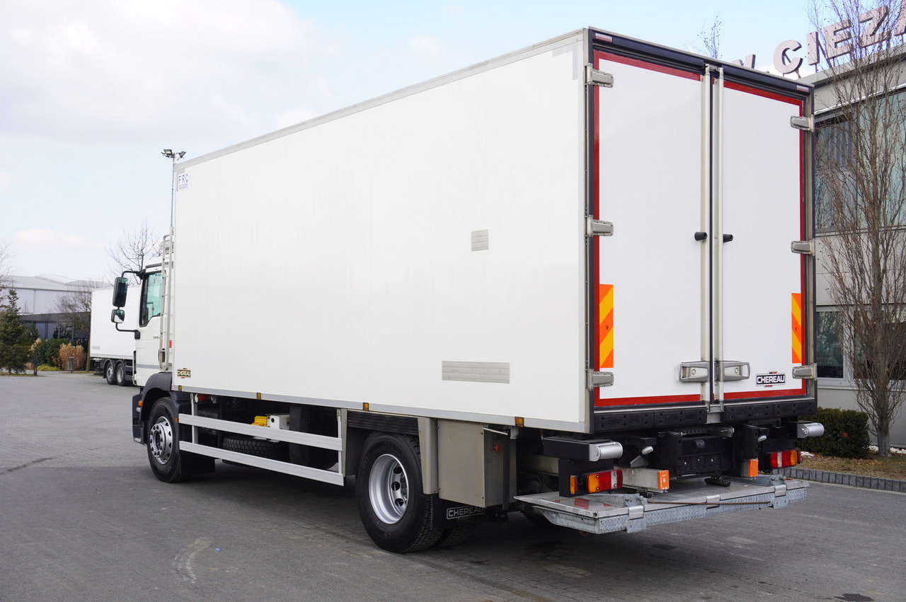 MAN TGM 18.320 / CHEREAU meat hook refrigerator / Carcass elevator - Refrigerated truck: picture 5 MAN TGM 18.320 / CHEREAU meat hook refrigerator / Carcass elevator - Refrigerated truck: picture 5