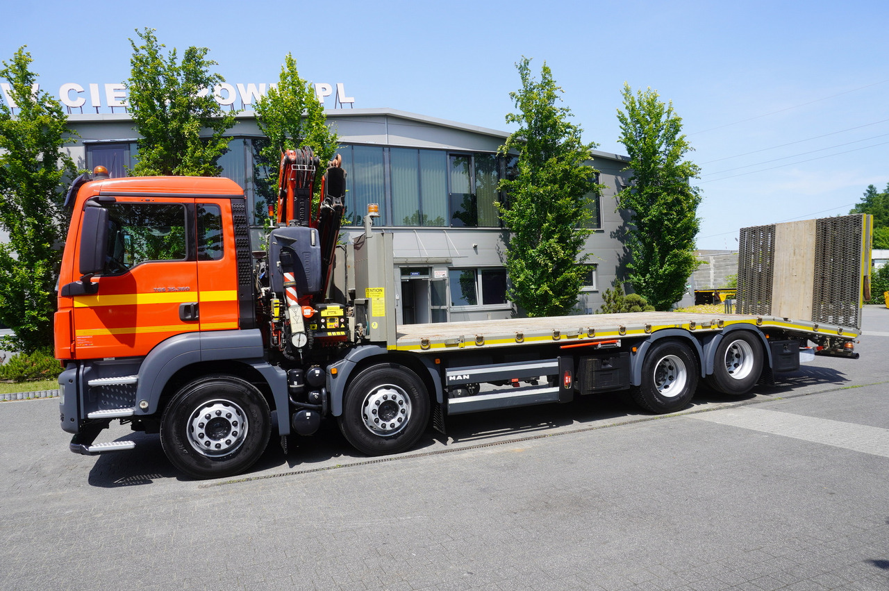 MAN TGS 35.360 E6 8x2 / FASSI F235 crane / 6.5 T cap. / 8.3 m reach - Car transporter truck, Crane truck: picture 4 MAN TGS 35.360 E6 8x2 / FASSI F235 crane / 6.5 T cap. / 8.3 m reach - Car transporter truck, Crane truck: picture 4
