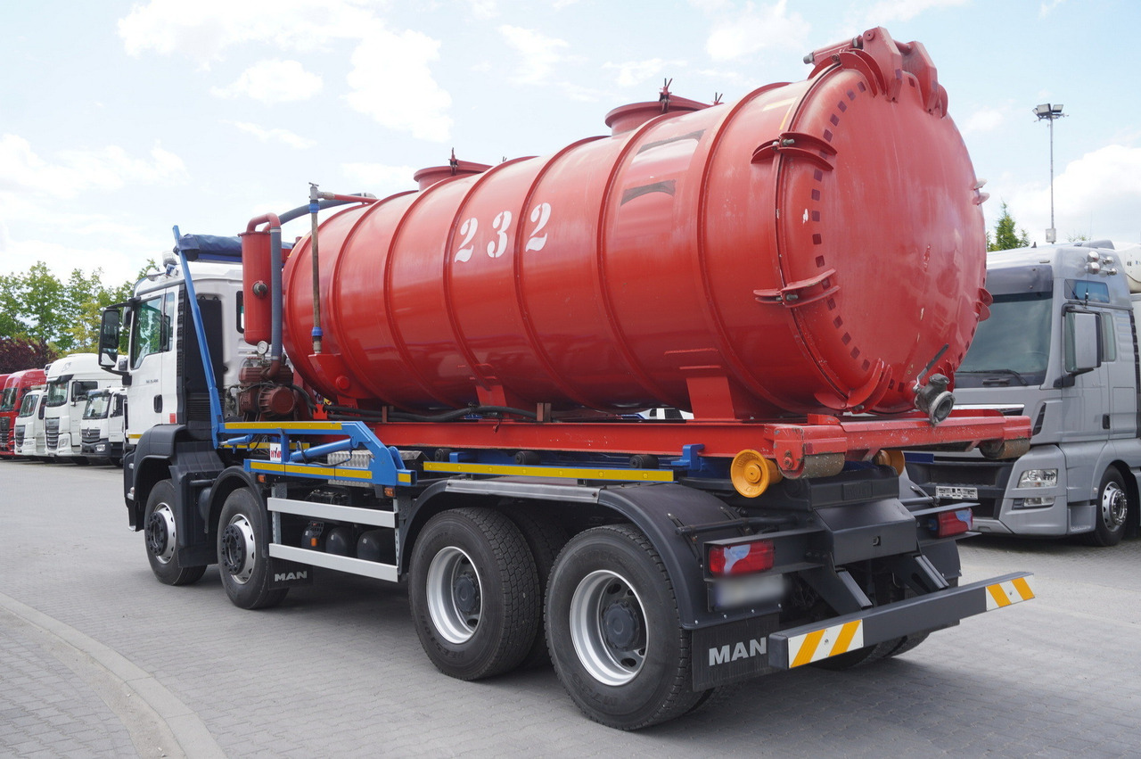 MAN TGS 35.400 8 × 4 E5 / HYVA HOOK LIFT 32.56 SE / Septic barrel 13000 L - Slurry tanker: picture 5 MAN TGS 35.400 8 × 4 E5 / HYVA HOOK LIFT 32.56 SE / Septic barrel 13000 L - Slurry tanker: picture 5