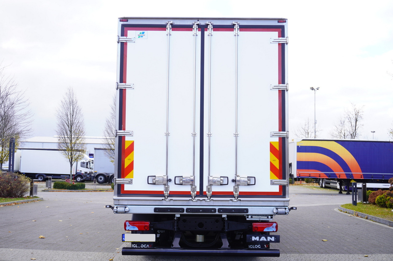 MAN TGX 26.400 / IGLOOCAR 20 pallets / Carrier Supra 1250 Silent - Refrigerated truck: picture 4 MAN TGX 26.400 / IGLOOCAR 20 pallets / Carrier Supra 1250 Silent - Refrigerated truck: picture 4