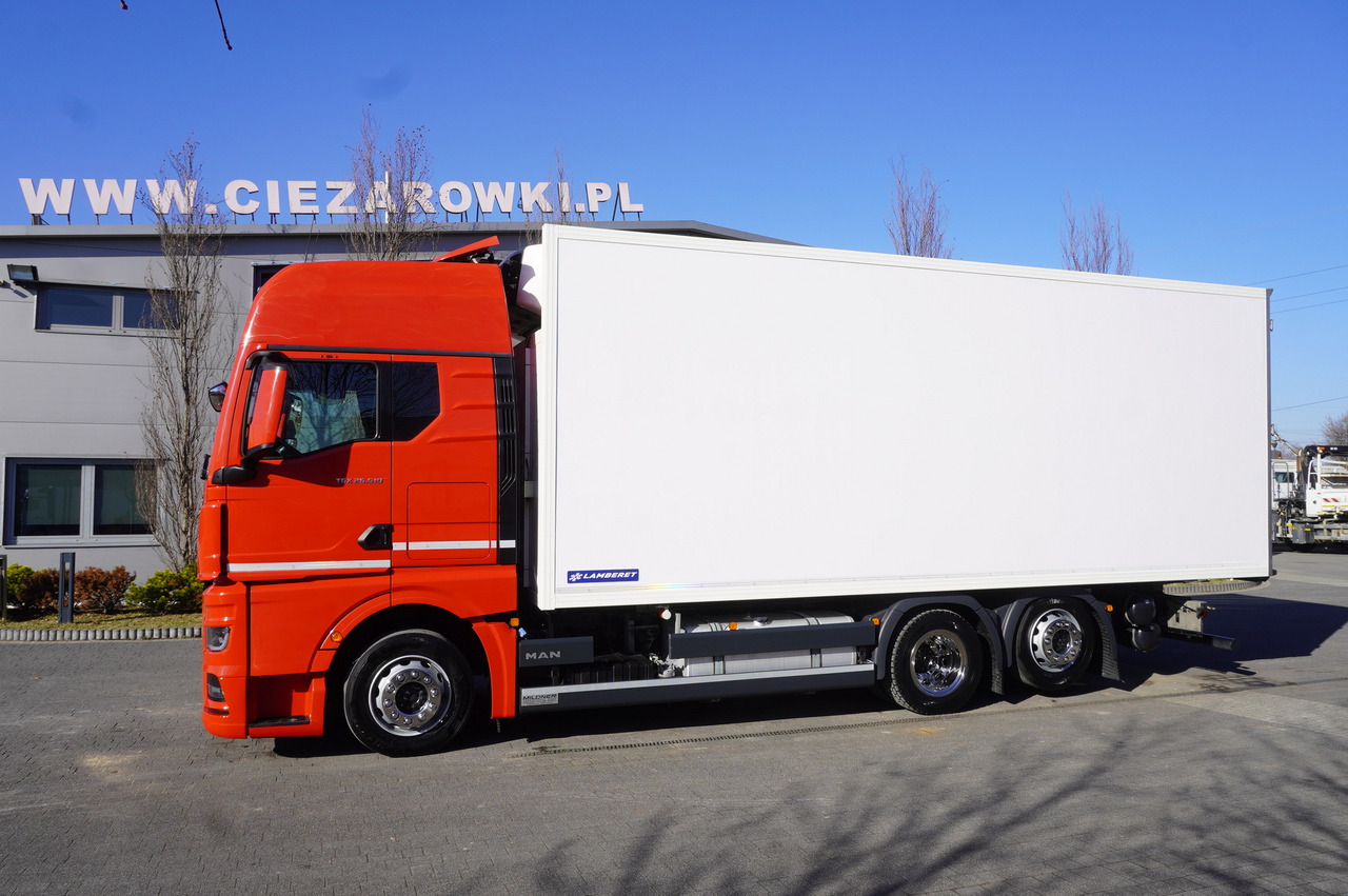MAN TGX 26.510 / 2022 / New Lamberet refrigerator bitemperature/ Carrier Supra 1150 MT / 4 units - Refrigerated truck: picture 2 MAN TGX 26.510 / 2022 / New Lamberet refrigerator bitemperature/ Carrier Supra 1150 MT / 4 units - Refrigerated truck: picture 2