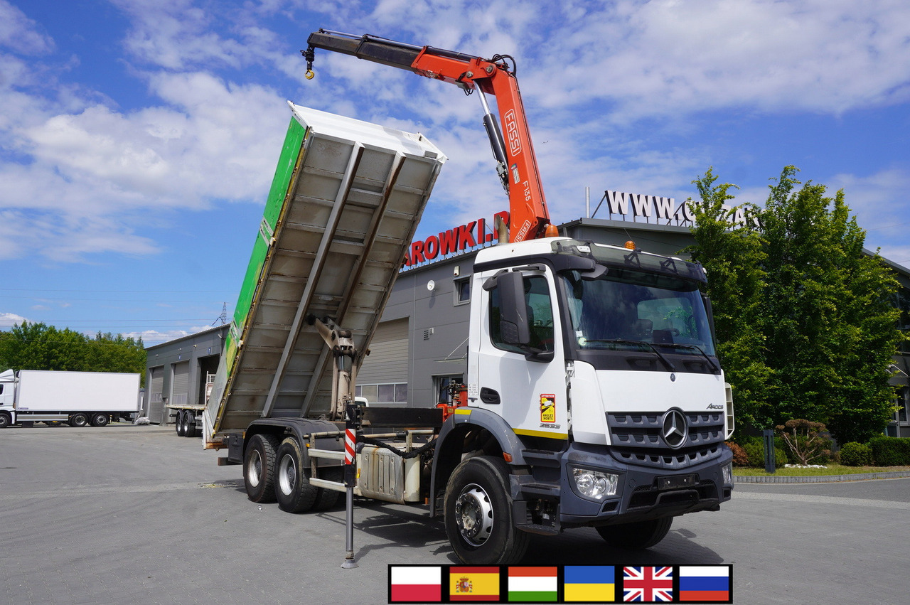 MERCEDES-BENZ AROCS 2633 6x4 / 5.5 T crane FASSI F135 / Tipper 15 EPAL - Tipper, Crane truck: picture 1 MERCEDES-BENZ AROCS 2633 6x4 / 5.5 T crane FASSI F135 / Tipper 15 EPAL - Tipper, Crane truck: picture 1