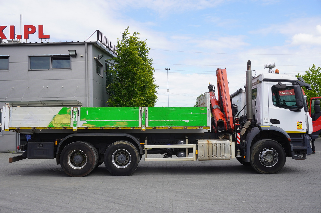 MERCEDES-BENZ AROCS 2633 6x4 / 5.5 T crane FASSI F135 / Tipper 15 EPAL - Crane truck: picture 5 MERCEDES-BENZ AROCS 2633 6x4 / 5.5 T crane FASSI F135 / Tipper 15 EPAL - Crane truck: picture 5