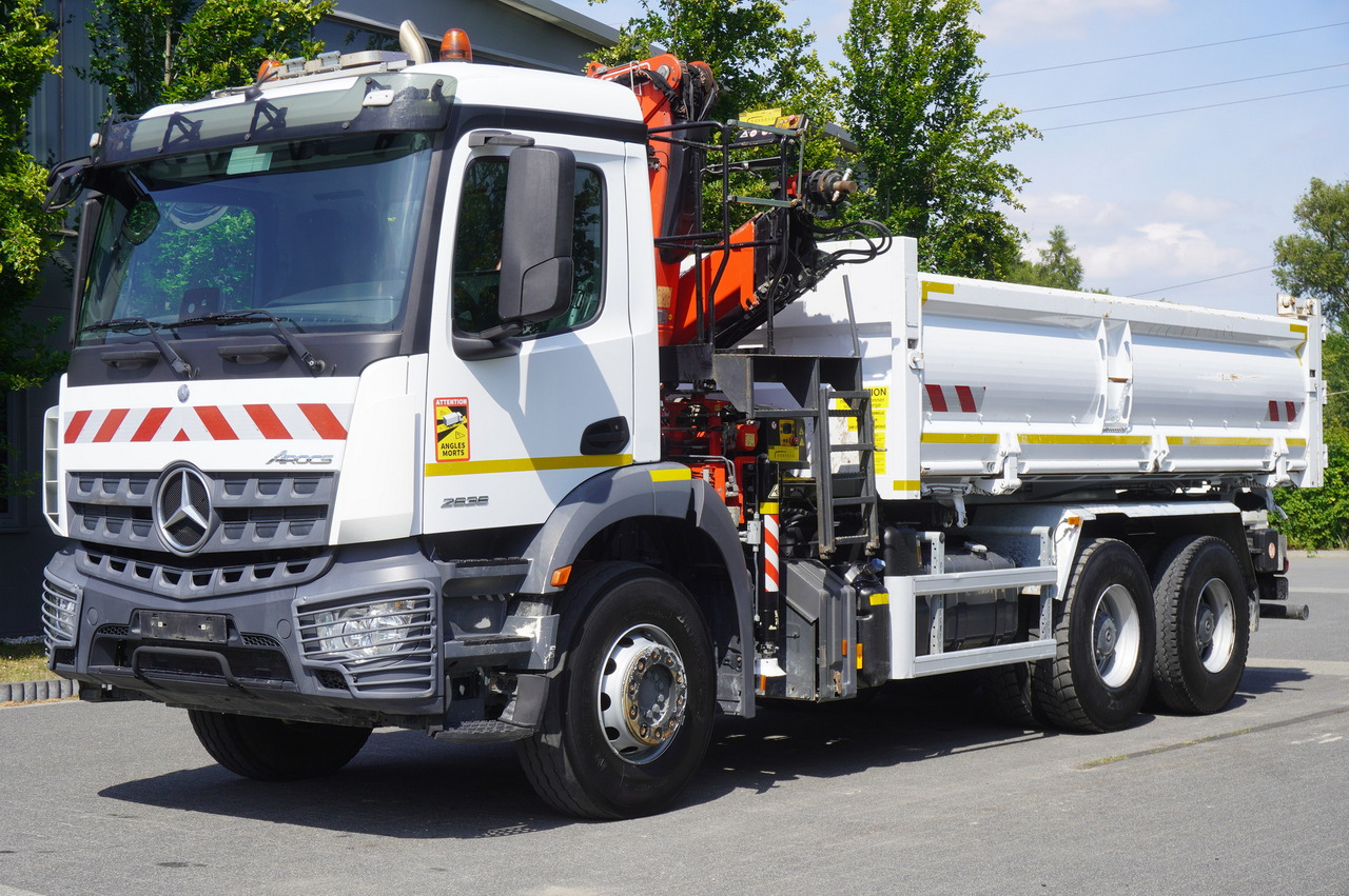 MERCEDES-BENZ AROCS 2636 / Fassi F155A.0.22 crane 6t / 120 tho. km / 3-sided dump truck / 2 x Bordmatic - Crane truck: picture 3 MERCEDES-BENZ AROCS 2636 / Fassi F155A.0.22 crane 6t / 120 tho. km / 3-sided dump truck / 2 x Bordmatic - Crane truck: picture 3