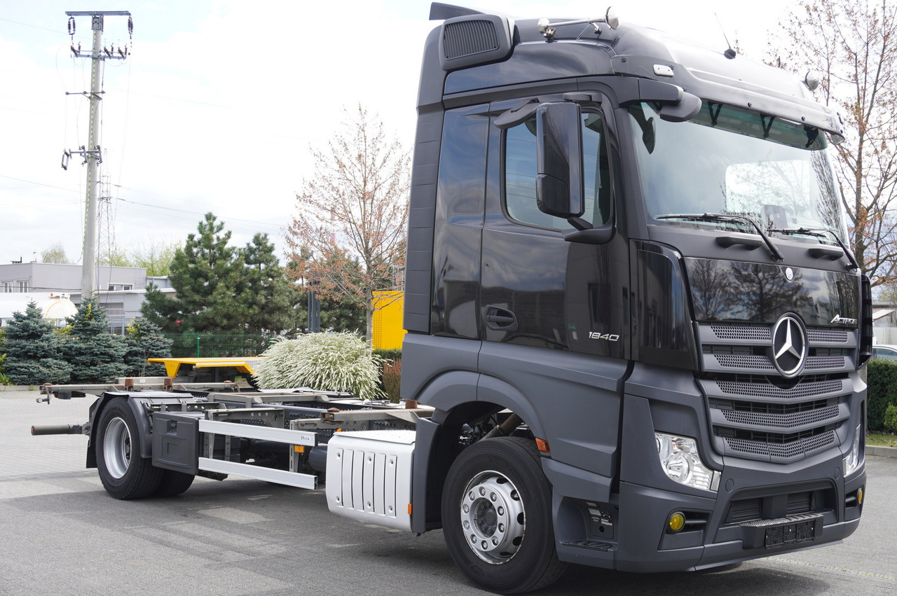 MERCEDES-BENZ Actros 1840 E6 4x2 / Lounge chair BDF - Cab chassis truck: picture 2 MERCEDES-BENZ Actros 1840 E6 4x2 / Lounge chair BDF - Cab chassis truck: picture 2