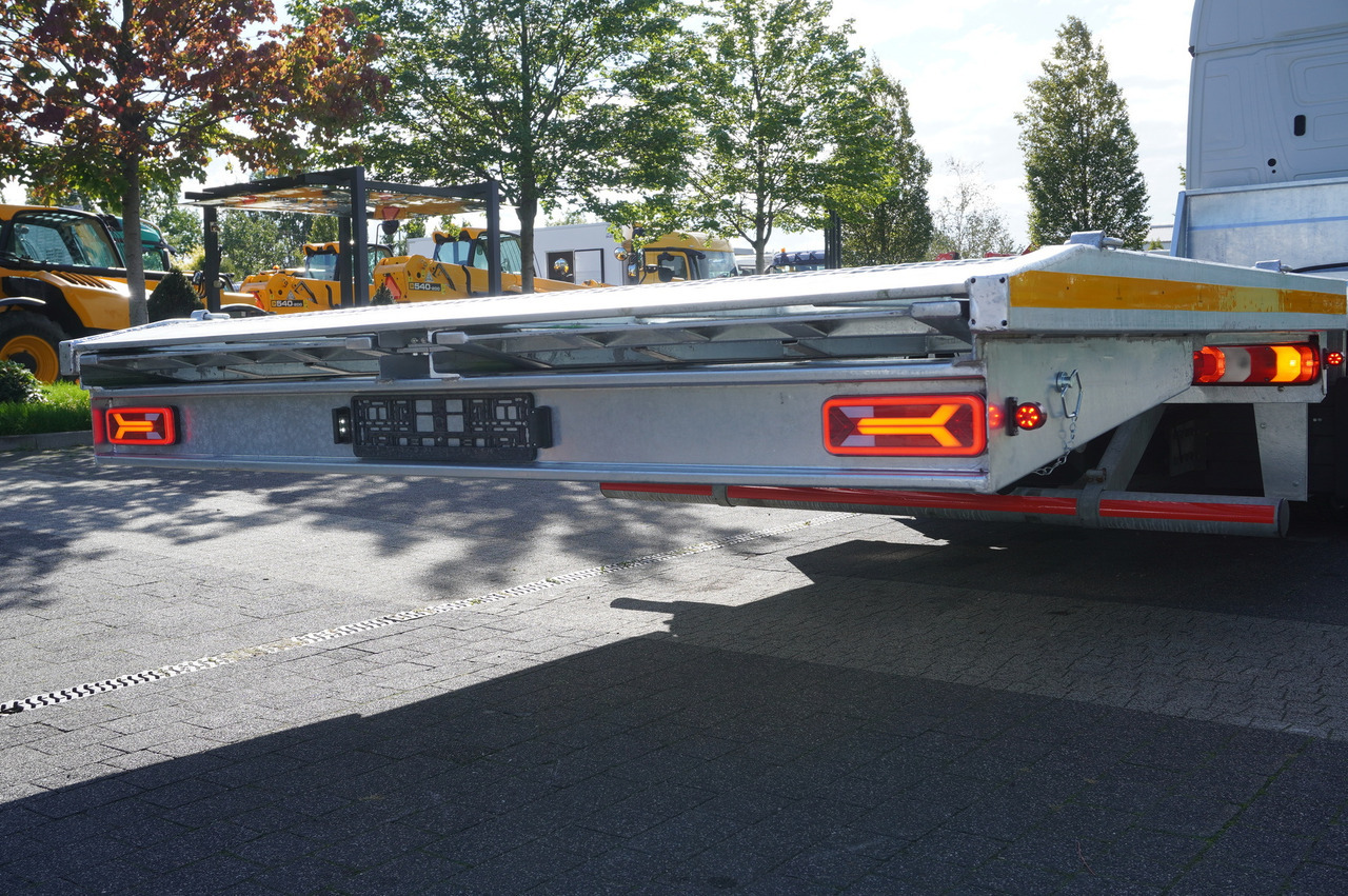 MERCEDES-BENZ Actros 1840 / NEW galvanized Tow truck 9.2 m / Sleeper cab - Car transporter truck: picture 4 MERCEDES-BENZ Actros 1840 / NEW galvanized Tow truck 9.2 m / Sleeper cab - Car transporter truck: picture 4