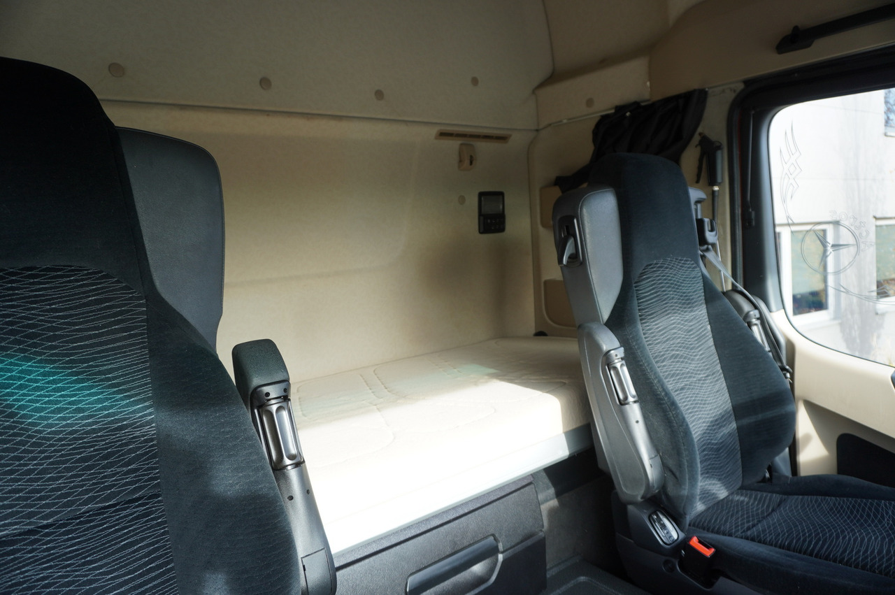 Leasing of MERCEDES-BENZ Actros 2545 6×2 MP5 / FULL ADR / Curtainsider 17 EPAL MERCEDES-BENZ Actros 2545 6×2 MP5 / FULL ADR / Curtainsider 17 EPAL: picture 26