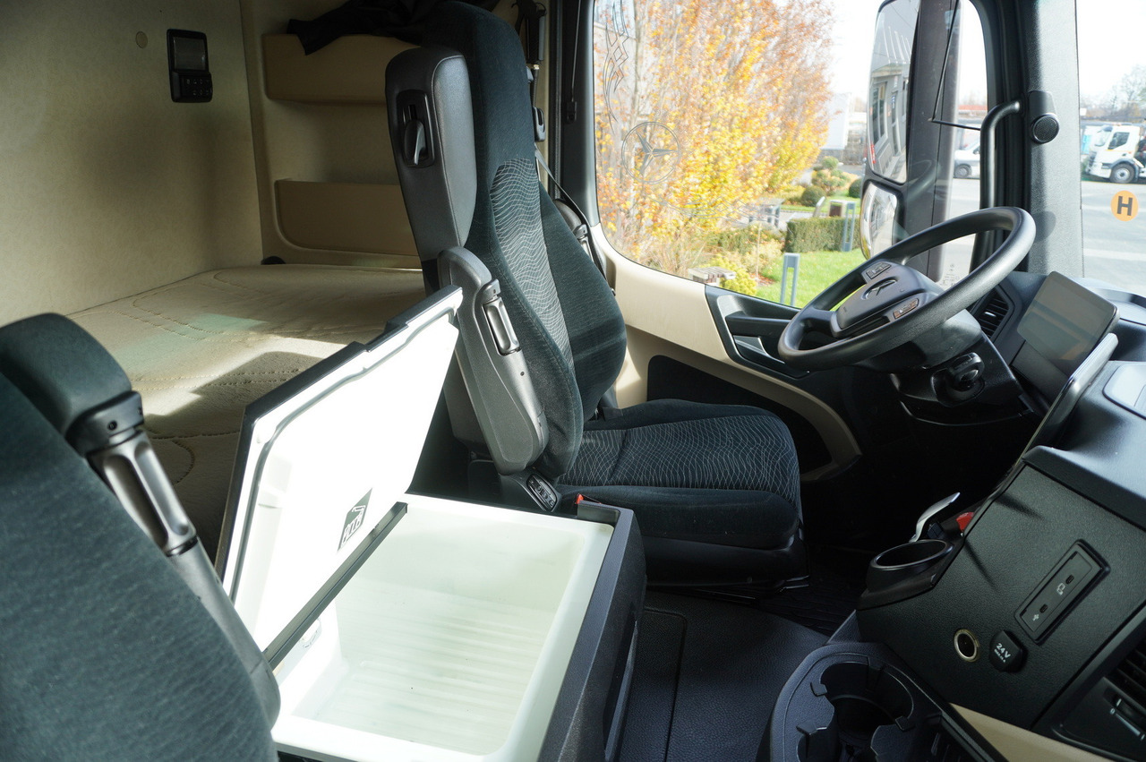 Leasing of MERCEDES-BENZ Actros 2545 6×2 MP5 / FULL ADR / Curtainsider 17 EPAL MERCEDES-BENZ Actros 2545 6×2 MP5 / FULL ADR / Curtainsider 17 EPAL: picture 28