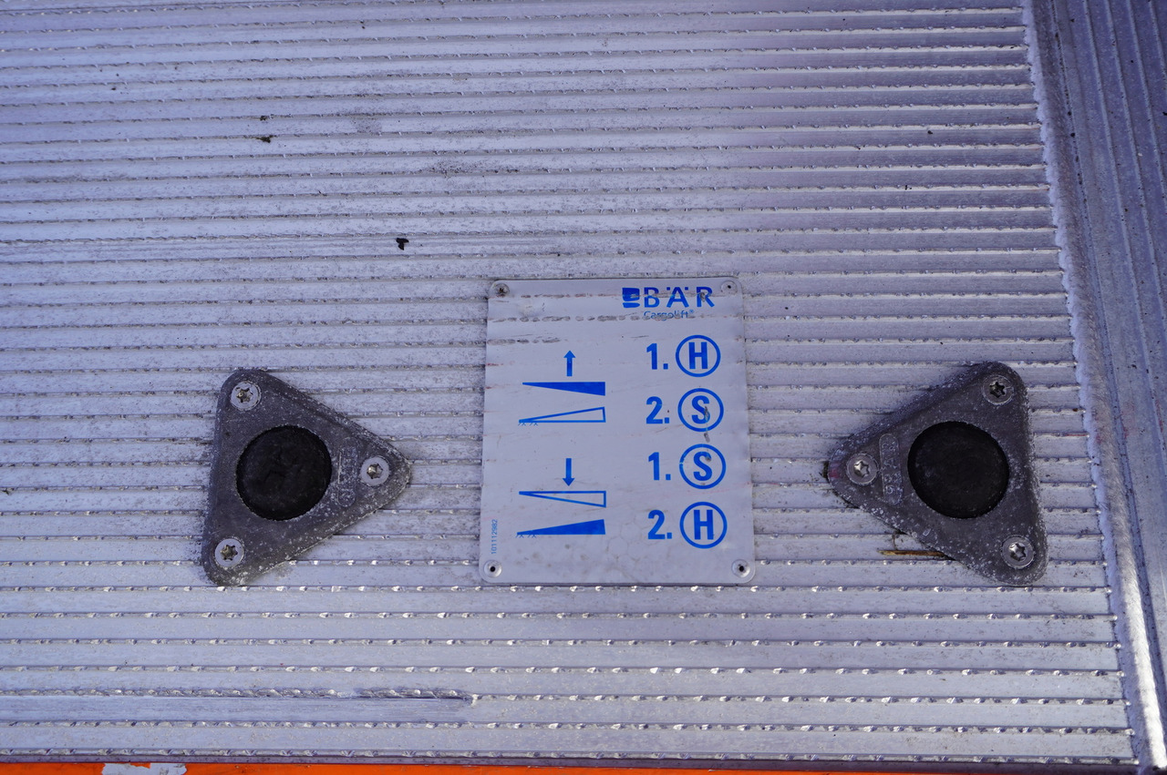 Leasing of MERCEDES-BENZ Actros 2545 6×2 MP5 / FULL ADR / Curtainsider 17 EPAL MERCEDES-BENZ Actros 2545 6×2 MP5 / FULL ADR / Curtainsider 17 EPAL: picture 11