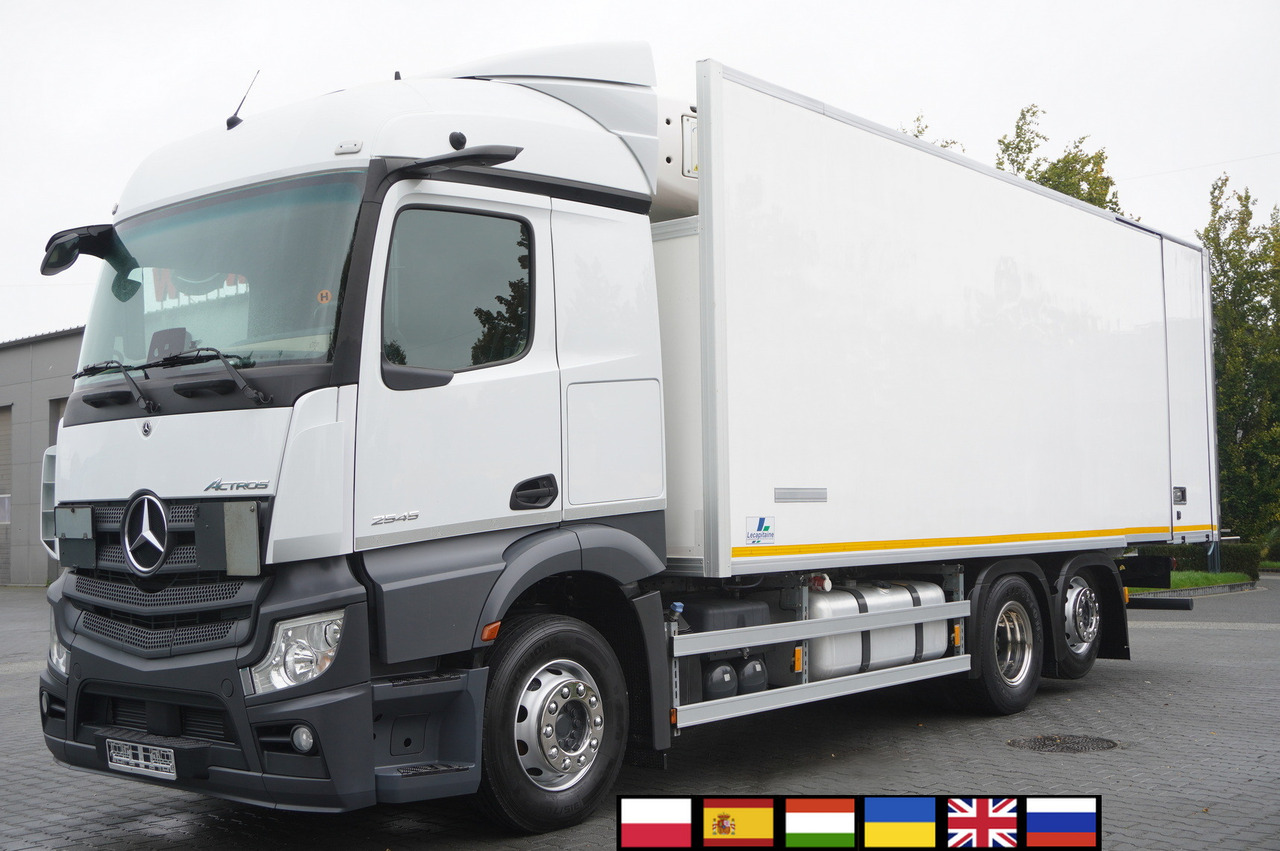MERCEDES-BENZ Actros 2545 MP5 / Lecapitaine 18 EPAL refrigerator / Bitemperature / Carrier Supra 850 MT / ADR AT - Refrigerated truck: picture 1 MERCEDES-BENZ Actros 2545 MP5 / Lecapitaine 18 EPAL refrigerator / Bitemperature / Carrier Supra 850 MT / ADR AT - Refrigerated truck: picture 1