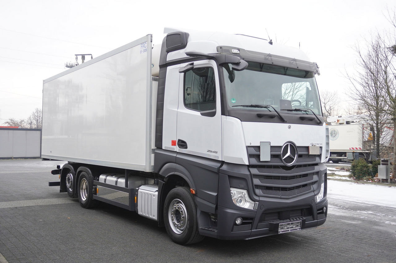 MERCEDES-BENZ Actros 2545 / Zaibas meat hook refrigerator 18 EPAL / 2022 - Refrigerated truck: picture 4 MERCEDES-BENZ Actros 2545 / Zaibas meat hook refrigerator 18 EPAL / 2022 - Refrigerated truck: picture 4