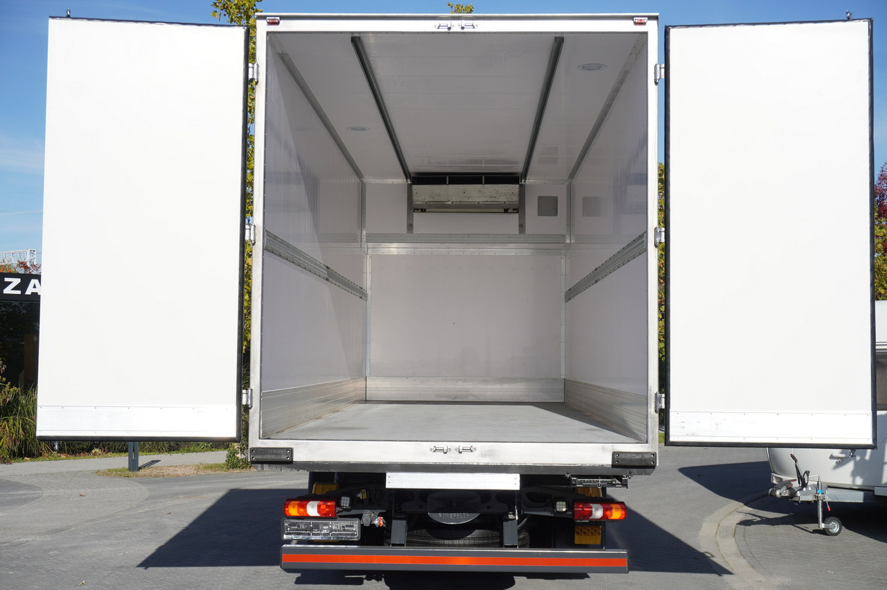 Refrigerated truck MERCEDES-BENZ Actros 2548 E6 / GIGA / Cab Lounge chair / Lamberet Refrigerator / Carrier Supra 950: picture 15