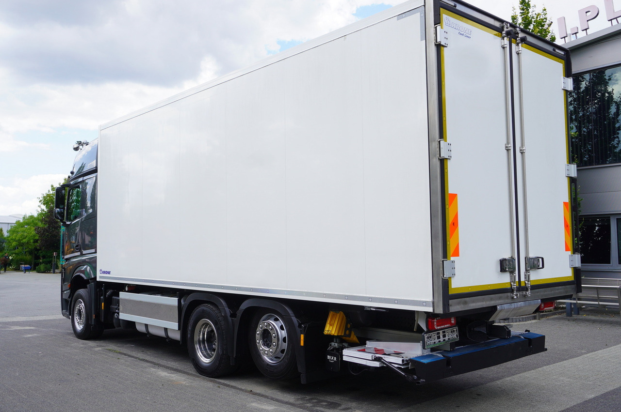 MERCEDES-BENZ Actros 2548 MP5 / Krone Refrigerator Multitemperature / Doppelstock 36 EPAL / GIGA Space cabin - Refrigerated truck: picture 5 MERCEDES-BENZ Actros 2548 MP5 / Krone Refrigerator Multitemperature / Doppelstock 36 EPAL / GIGA Space cabin - Refrigerated truck: picture 5