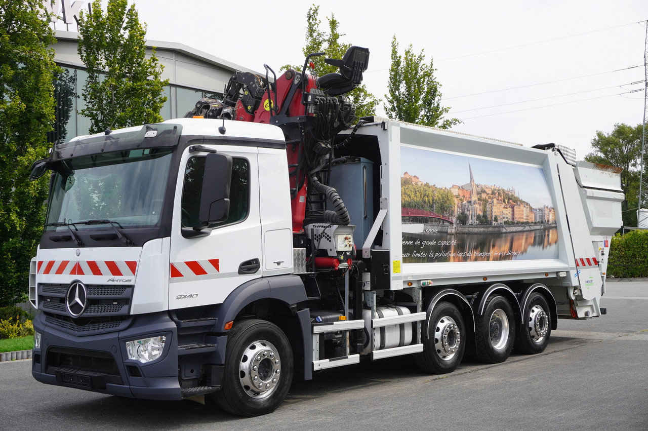 MERCEDES-BENZ Antos 3240 8x2 / Tajfun 5T crane / Farid Industries garbage truck/ 3 steered axles - Refuse truck: picture 3 MERCEDES-BENZ Antos 3240 8x2 / Tajfun 5T crane / Farid Industries garbage truck/ 3 steered axles - Refuse truck: picture 3