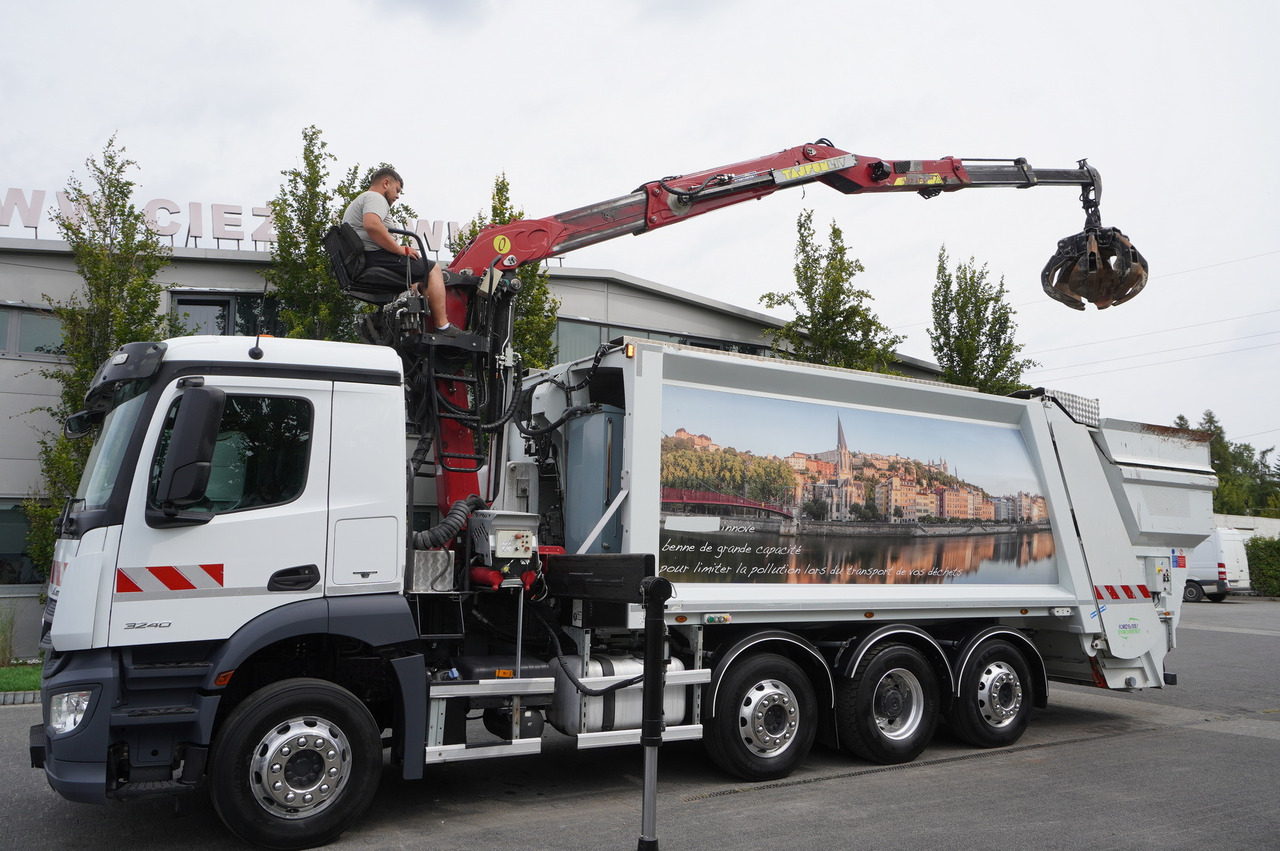MERCEDES-BENZ Antos 3240 8x2 / Tajfun 5T crane / Farid Industries garbage truck/ 3 steered axles - Refuse truck: picture 1 MERCEDES-BENZ Antos 3240 8x2 / Tajfun 5T crane / Farid Industries garbage truck/ 3 steered axles - Refuse truck: picture 1