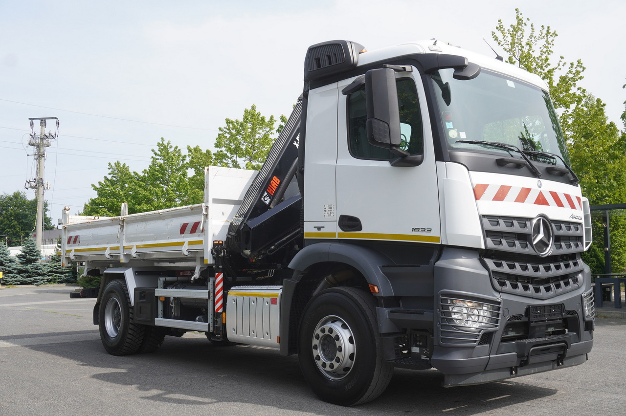 Crane truck, Crane truck MERCEDES-BENZ Arocs 1833 / 87,000 km!!! / Hds HIAB X-DUO 128 B-2 / three-sided tipper: picture 7