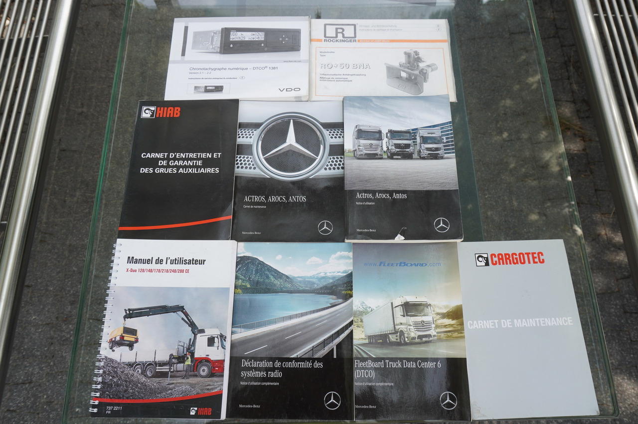 Crane truck, Crane truck MERCEDES-BENZ Arocs 1833 / 87,000 km!!! / Hds HIAB X-DUO 128 B-2 / three-sided tipper: picture 30