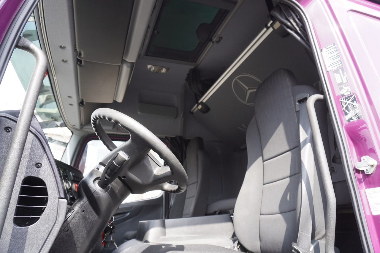 Car transporter truck MERCEDES-BENZ Atego 1224 / New galvanized tow truck: picture 19 Car transporter truck MERCEDES-BENZ Atego 1224 / New galvanized tow truck: picture 19