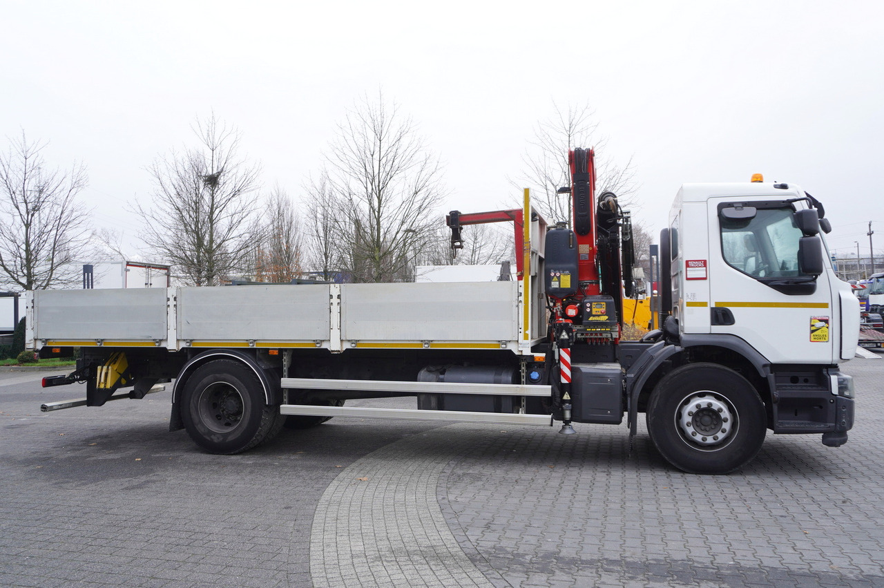 RENAULT C280 DTI 8 / FASSI crane 5.6 T / 560 MTH / range 8 m / Flatbed 15 EPAL - Dropside/ Flatbed truck, Crane truck: picture 5 RENAULT C280 DTI 8 / FASSI crane 5.6 T / 560 MTH / range 8 m / Flatbed 15 EPAL - Dropside/ Flatbed truck, Crane truck: picture 5