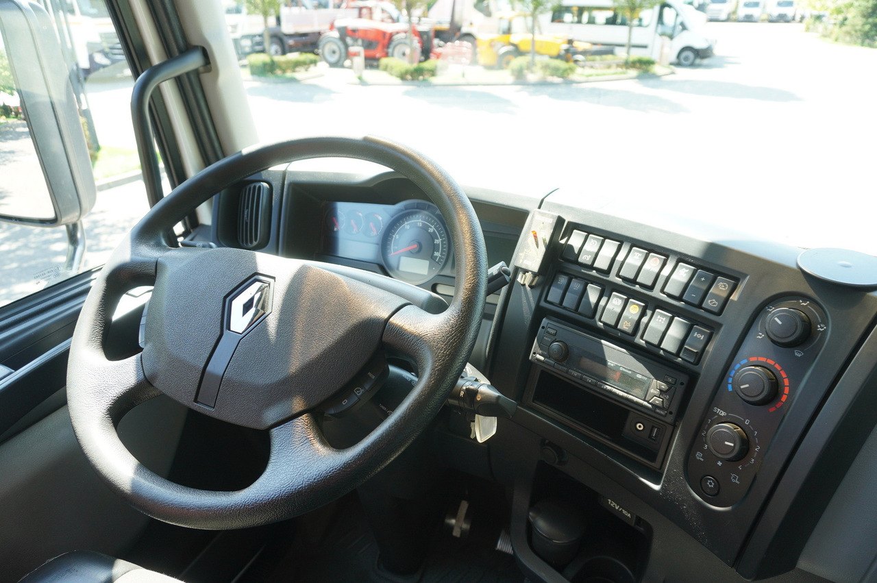 Crane truck RENAULT C320 P 4x2 / FASSI crane 6.2 T / range 10 m / Flatbed 15 EPAL / 50 tho. km!: picture 15 Crane truck RENAULT C320 P 4x2 / FASSI crane 6.2 T / range 10 m / Flatbed 15 EPAL / 50 tho. km!: picture 15